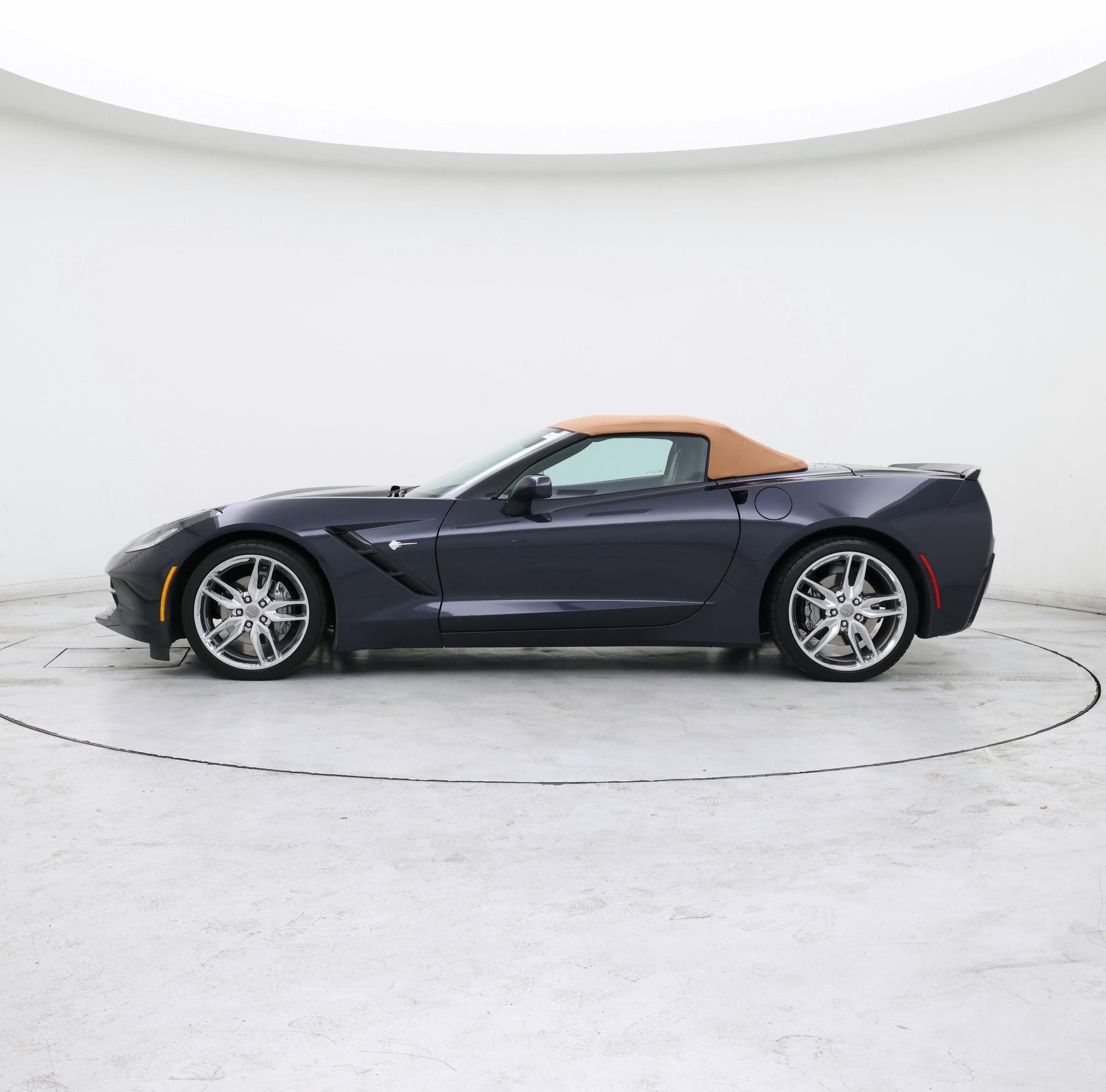 Thumbnail: 2015 Chevrolet Corvette - 3