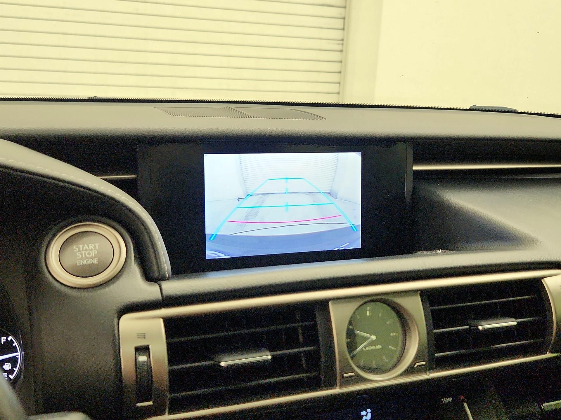 Thumbnail: 2014 Lexus IS - 14