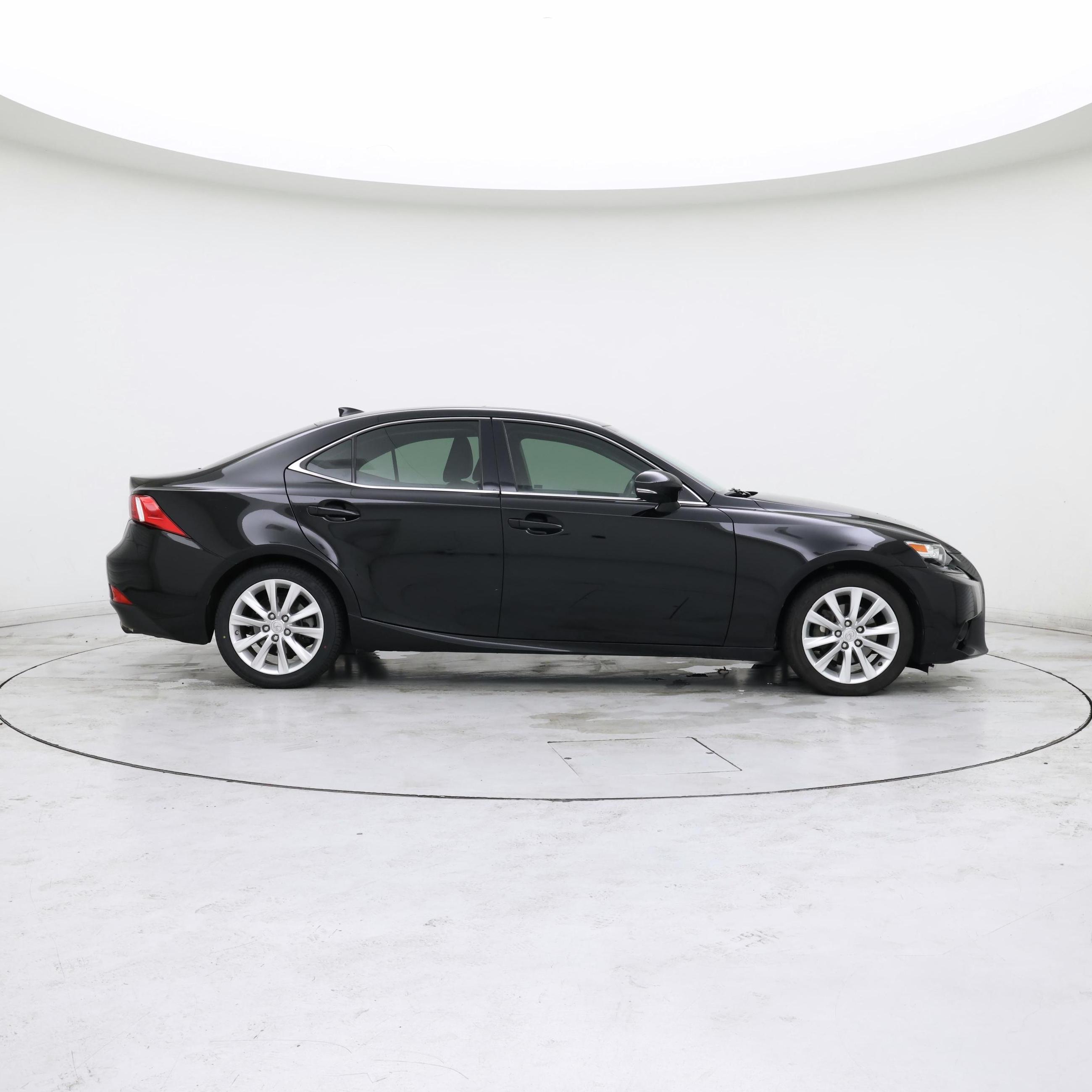 Thumbnail: 2014 Lexus IS - 7