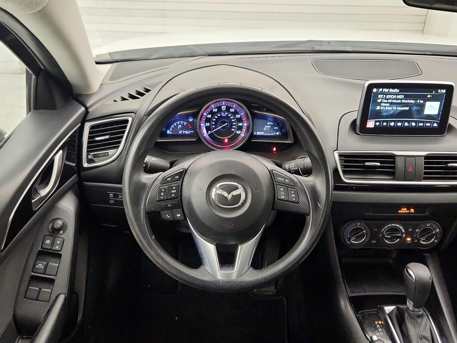 2016 Mazda MAZDA3 i Sport - Photo 11
