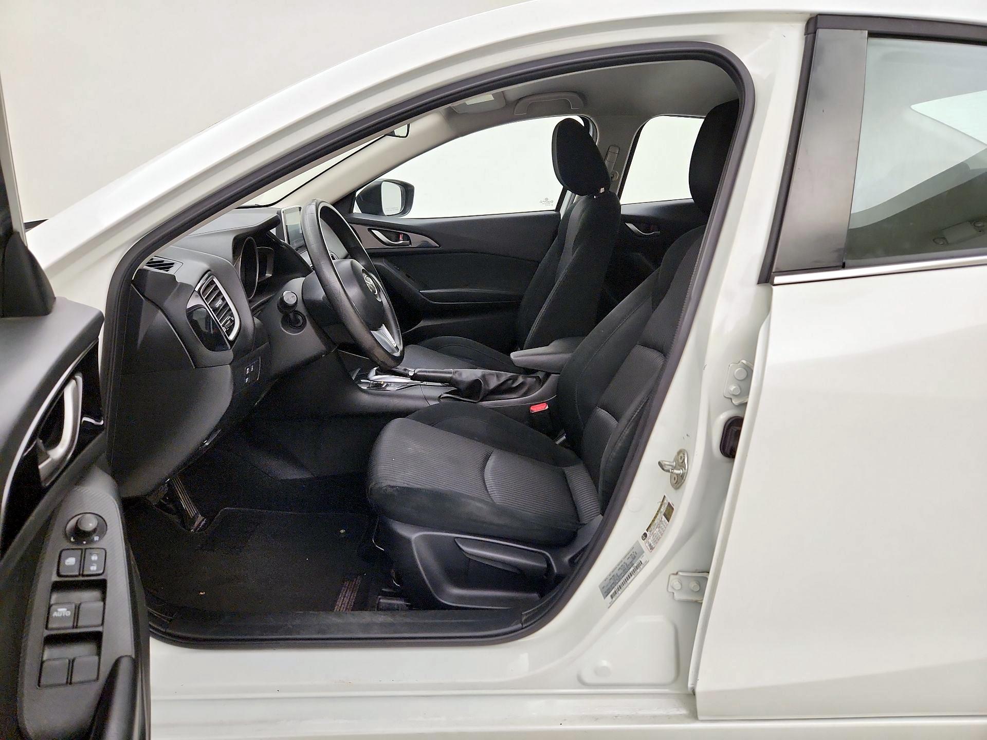 Thumbnail: 2016 Mazda Mazda3 - 11