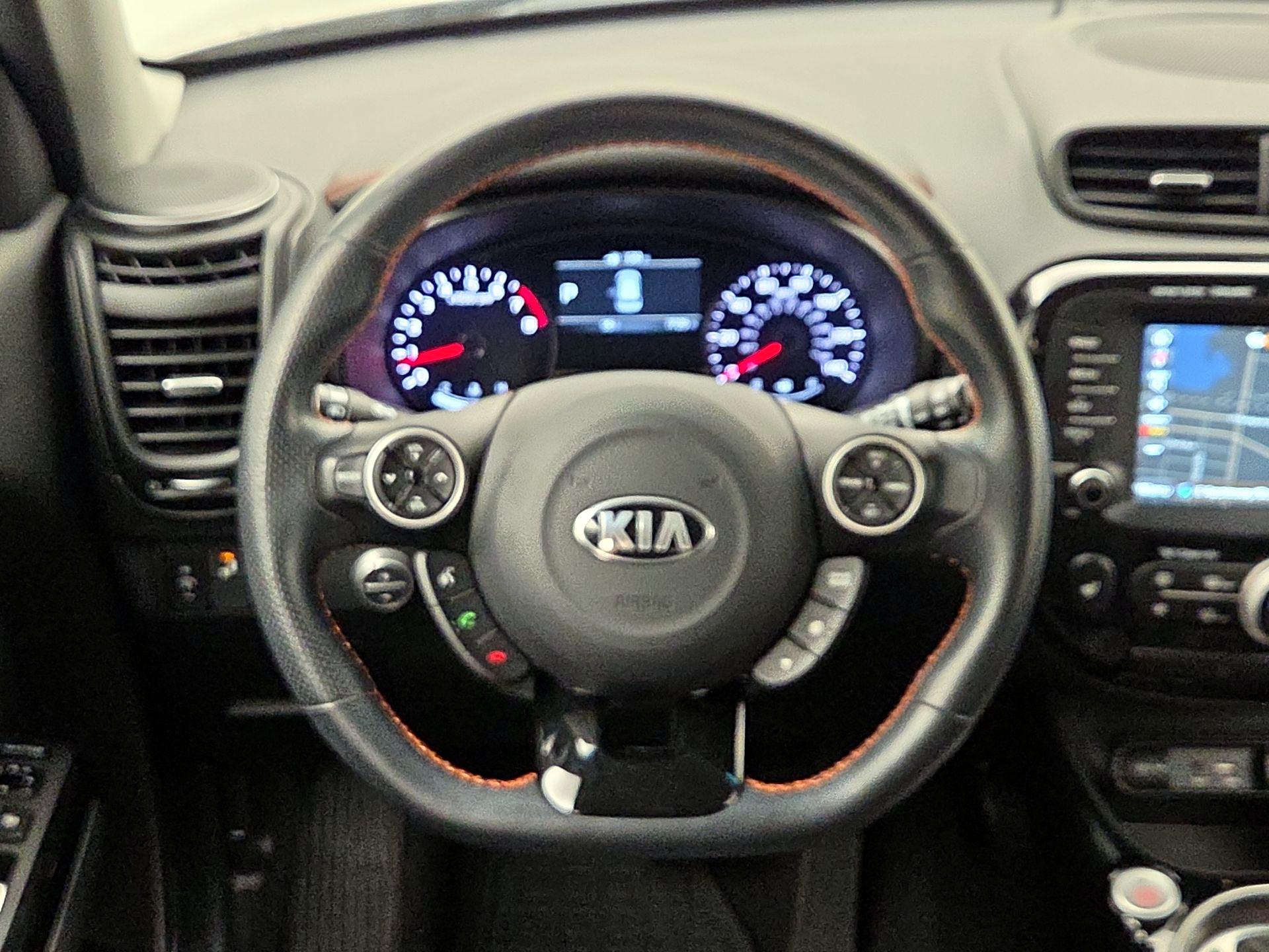 Thumbnail: 2019 Kia Soul - 10