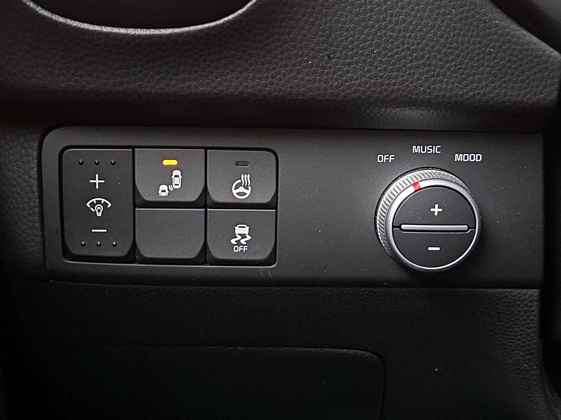 Thumbnail: 2019 Kia Soul - 13