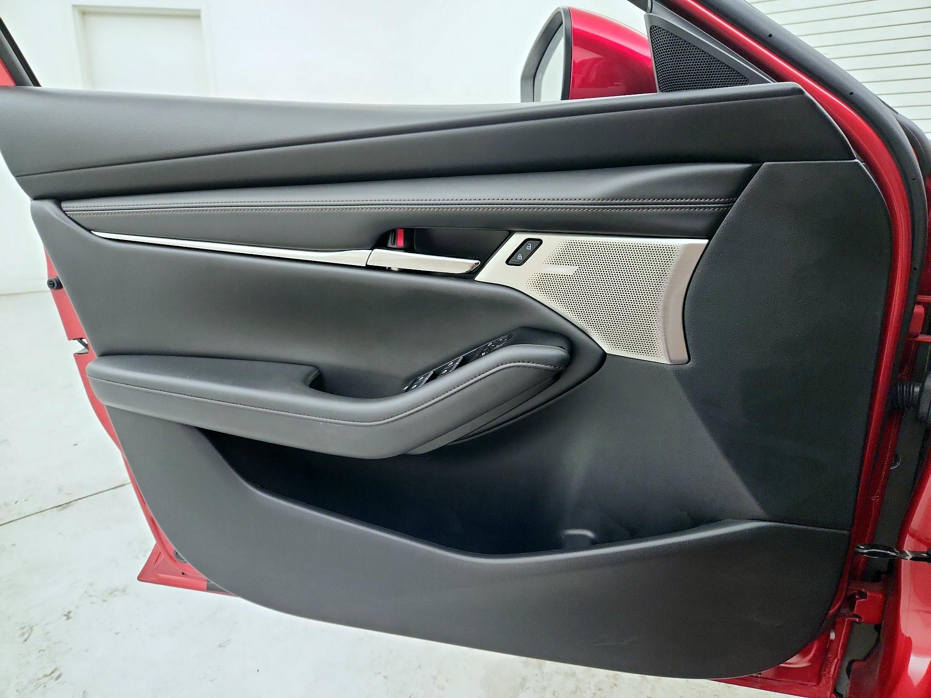 Thumbnail: 2019 Mazda Mazda3 - 12