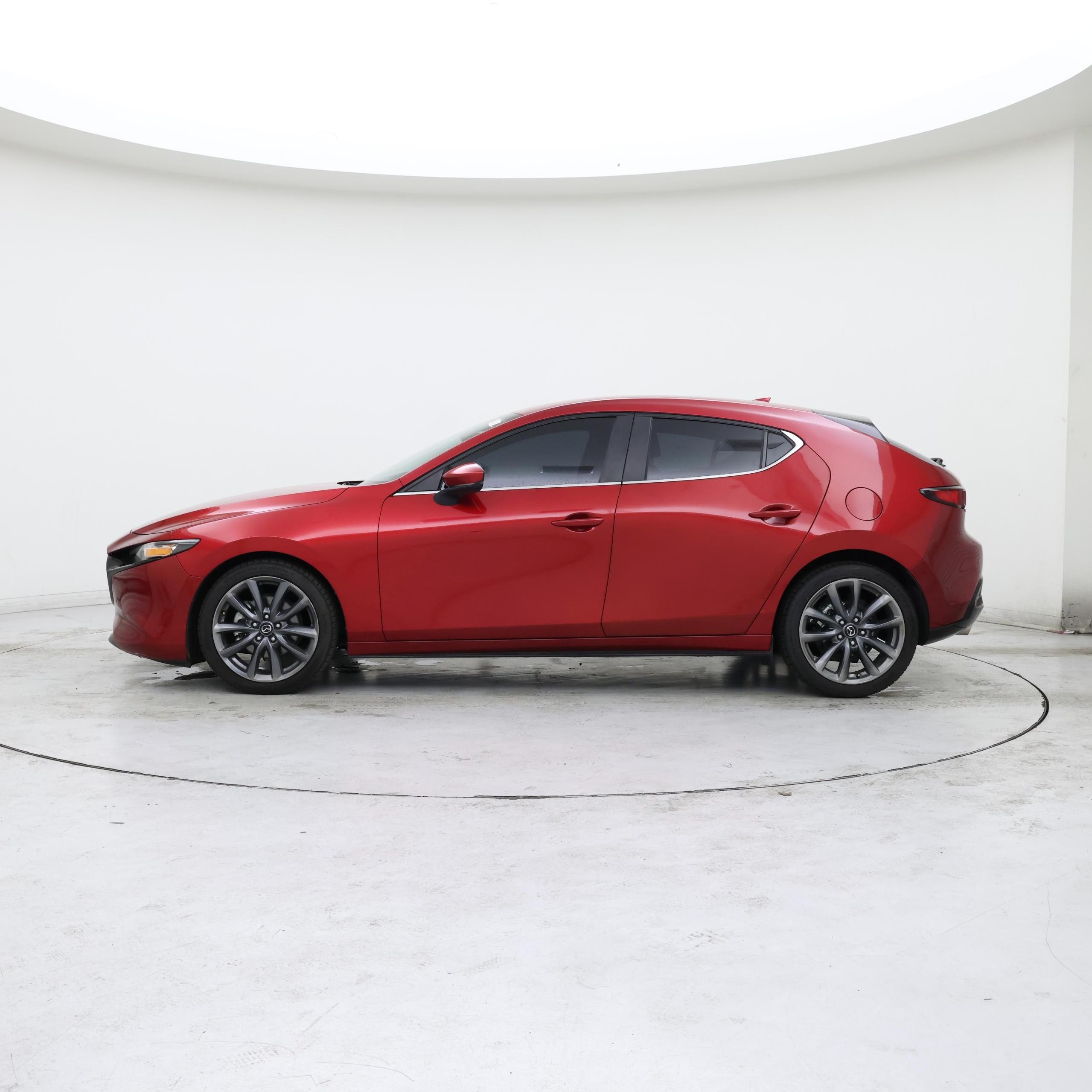 Thumbnail: 2019 Mazda Mazda3 - 3