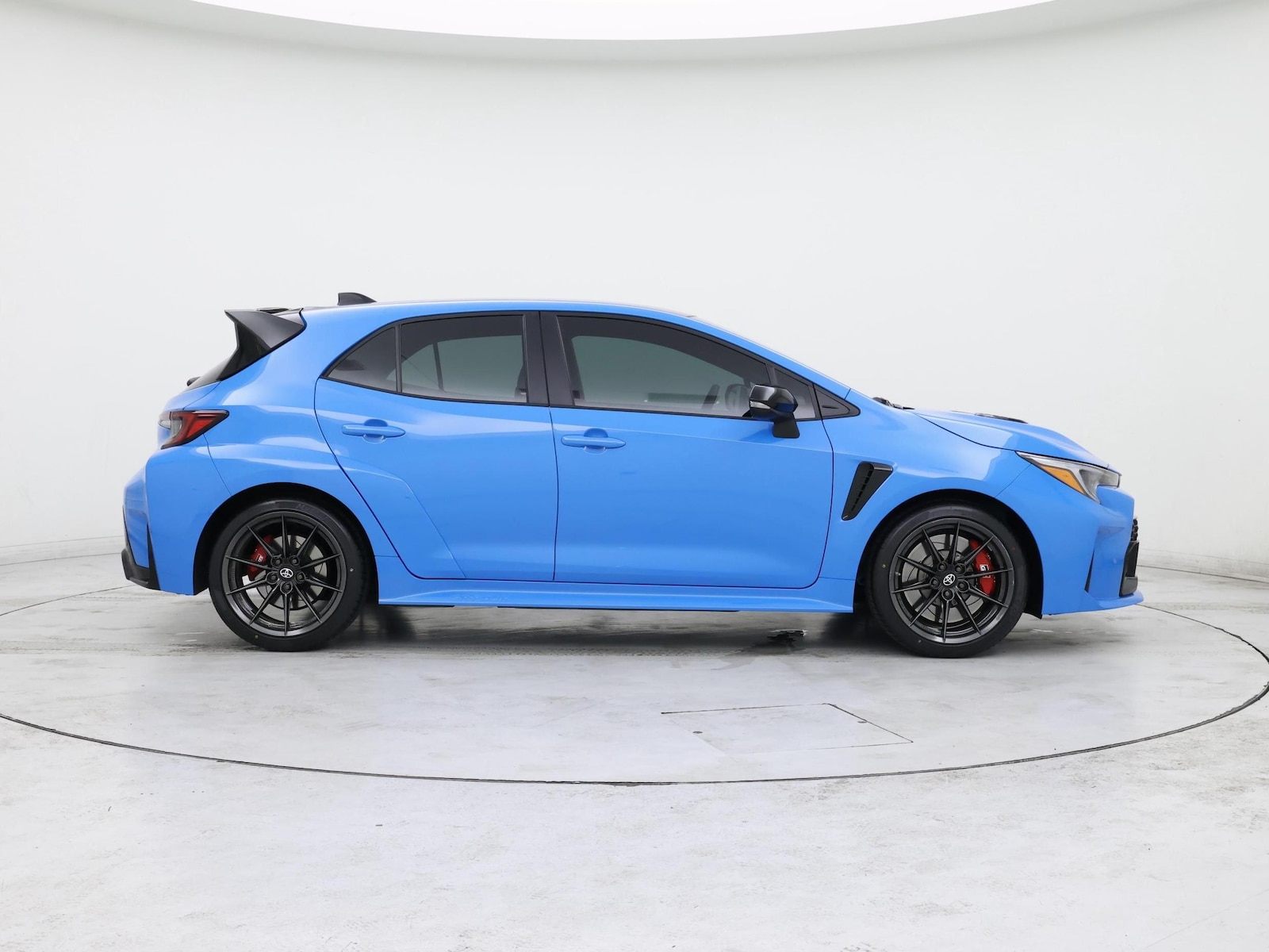 2024 Toyota GR Corolla Circuit Edition - Photo 8