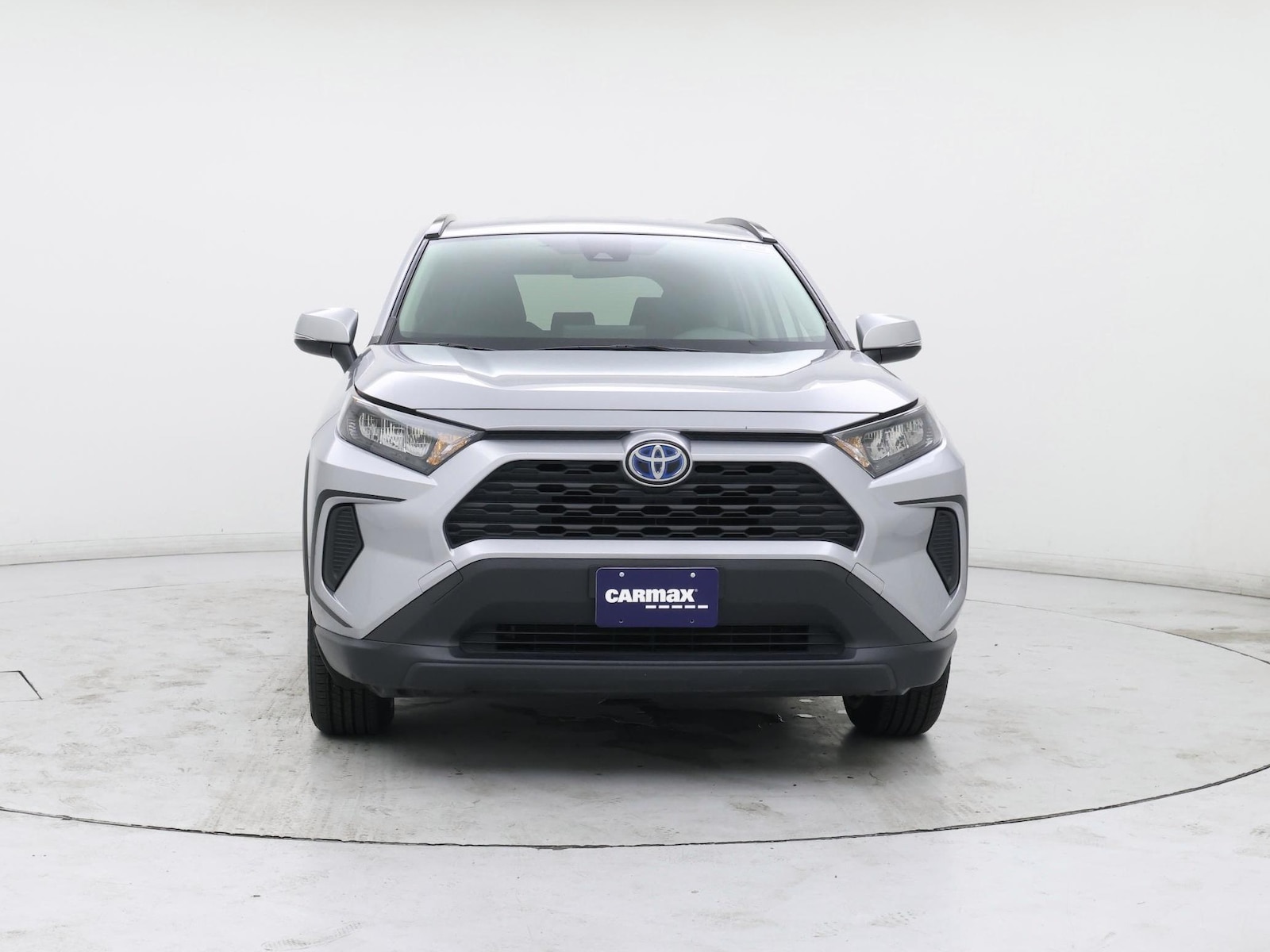 2022 Toyota RAV4 LE - Photo 6