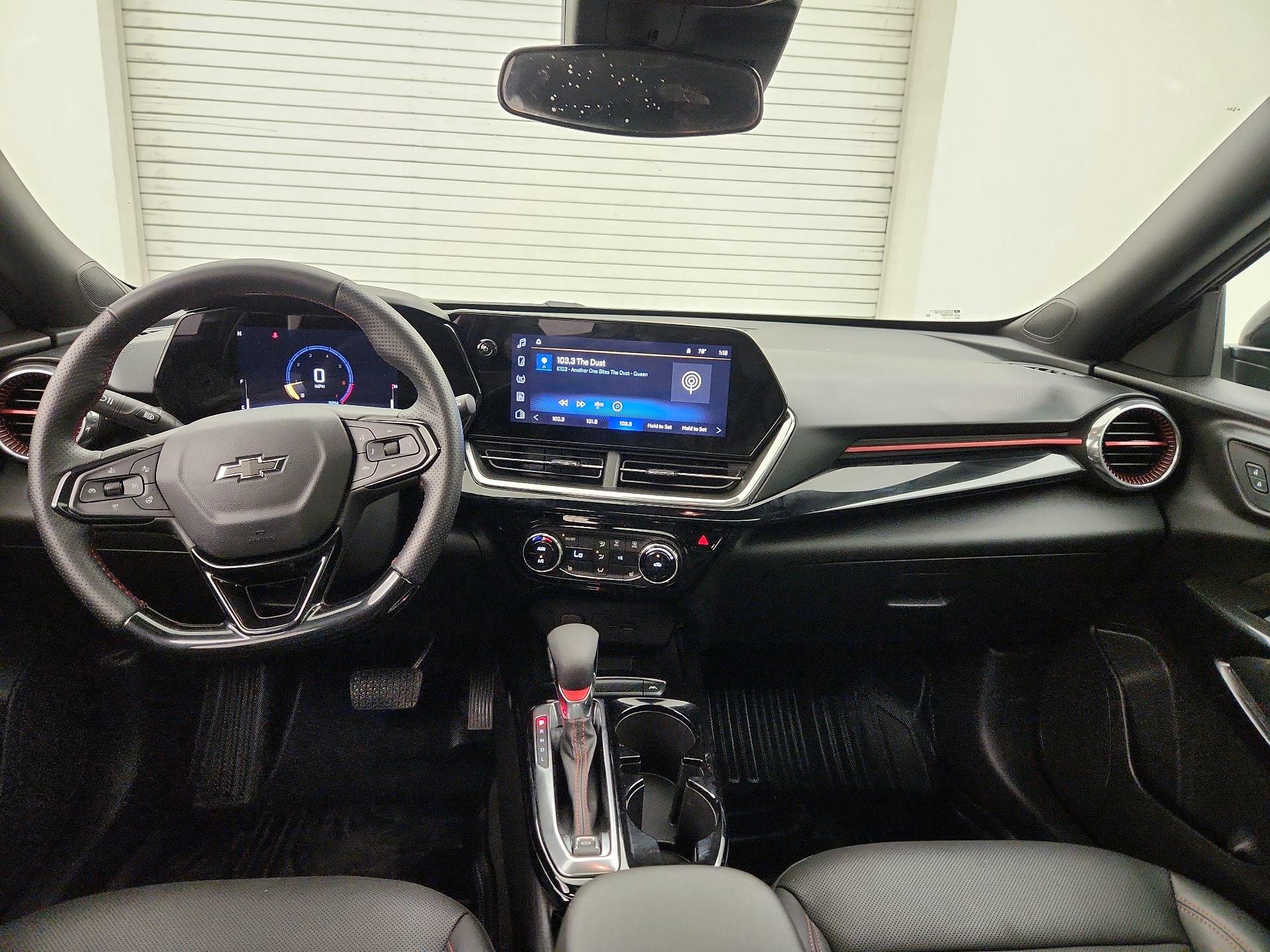 Thumbnail: 2025 Chevrolet Trax - 9