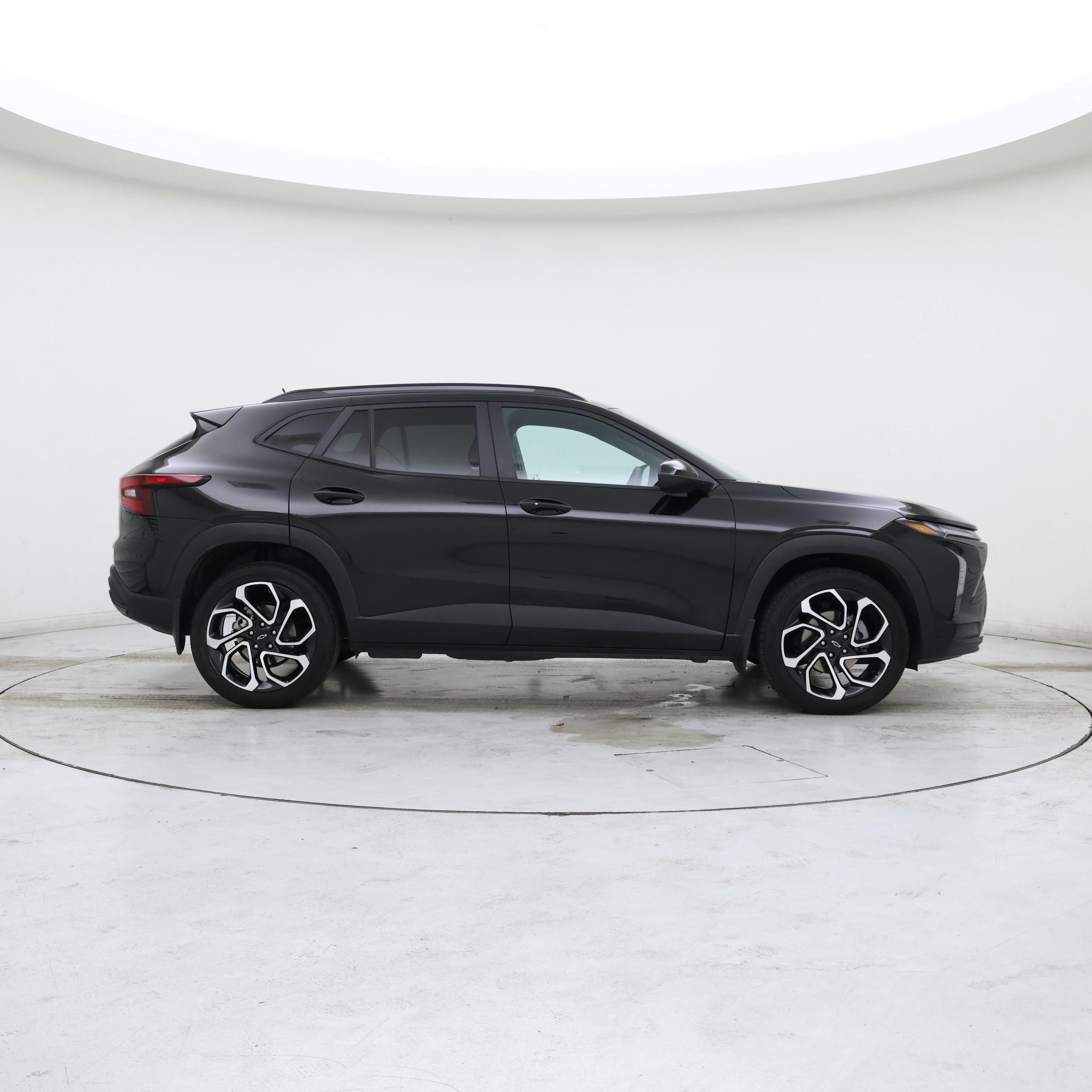 Thumbnail: 2025 Chevrolet Trax - 7