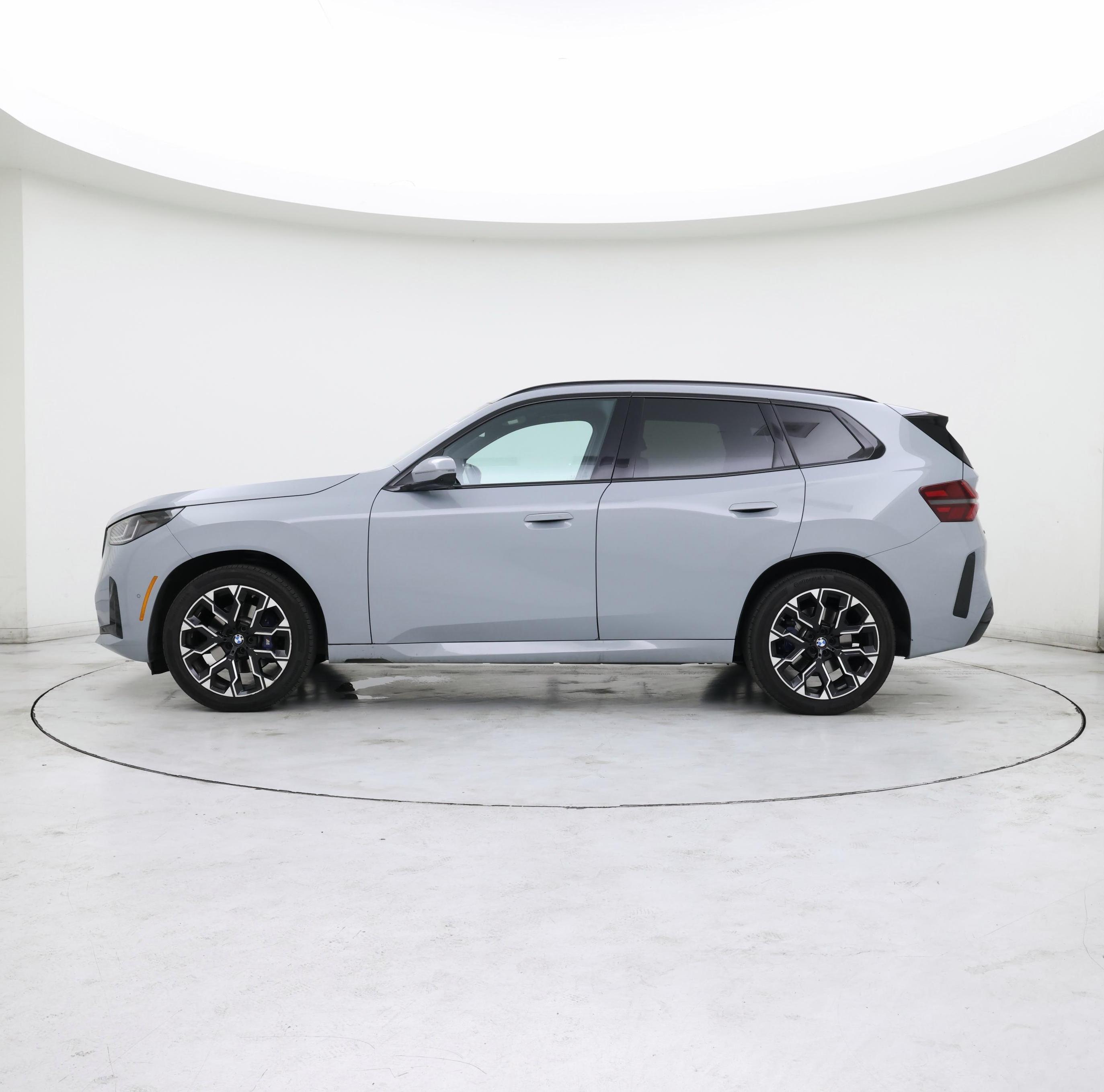 Thumbnail: 2025 BMW X3 - 3
