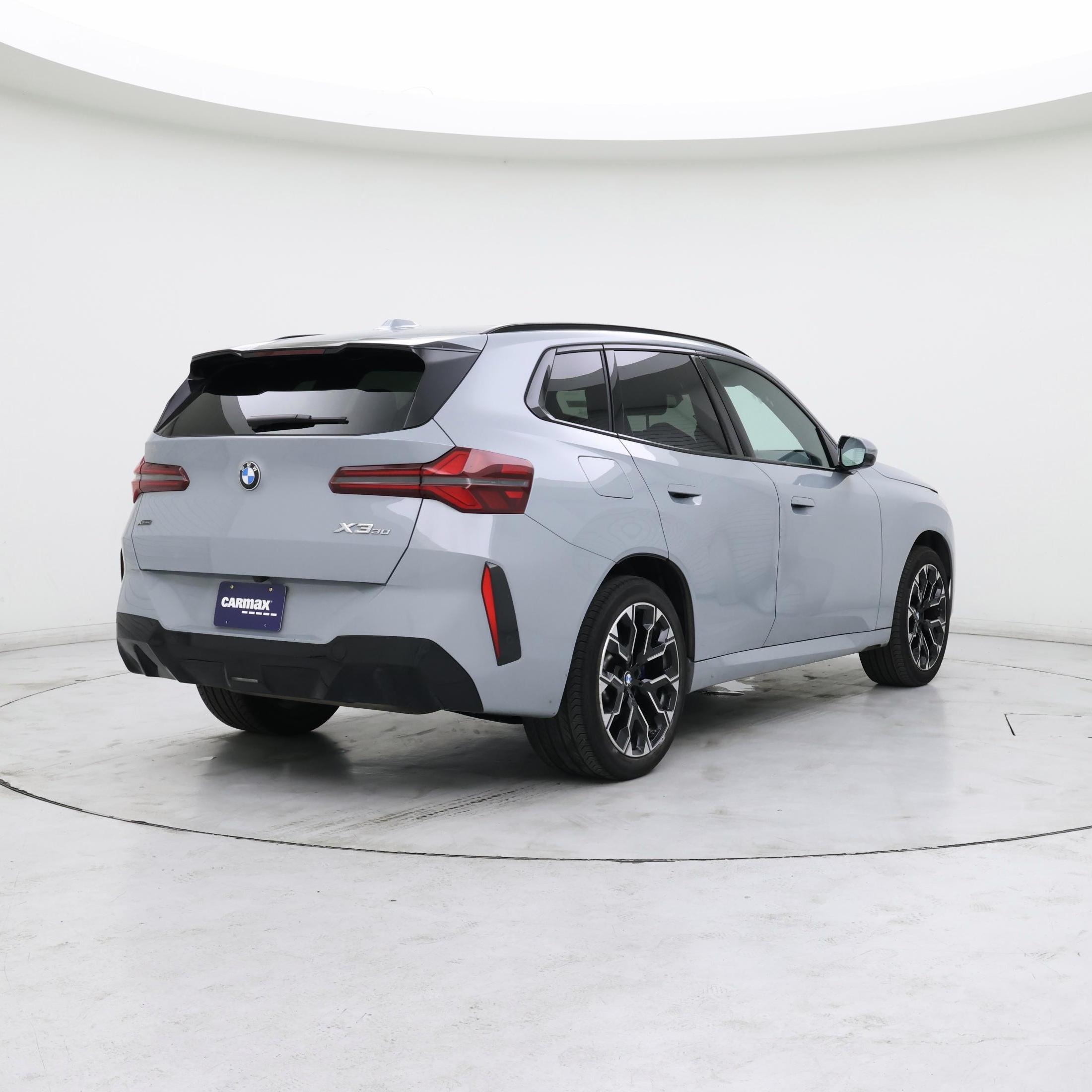 Thumbnail: 2025 BMW X3 - 8
