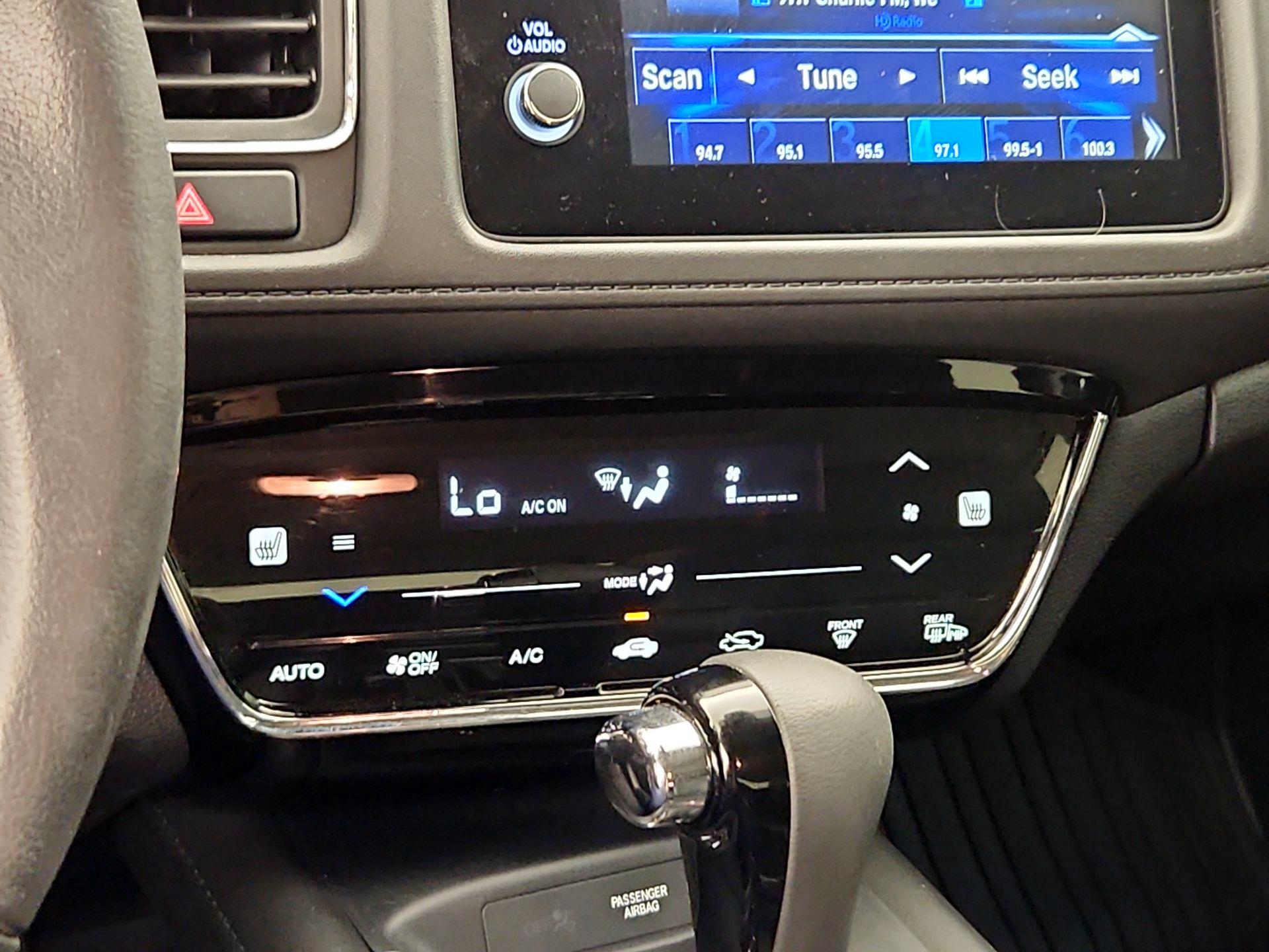 Thumbnail: 2021 Honda HR-V - 16