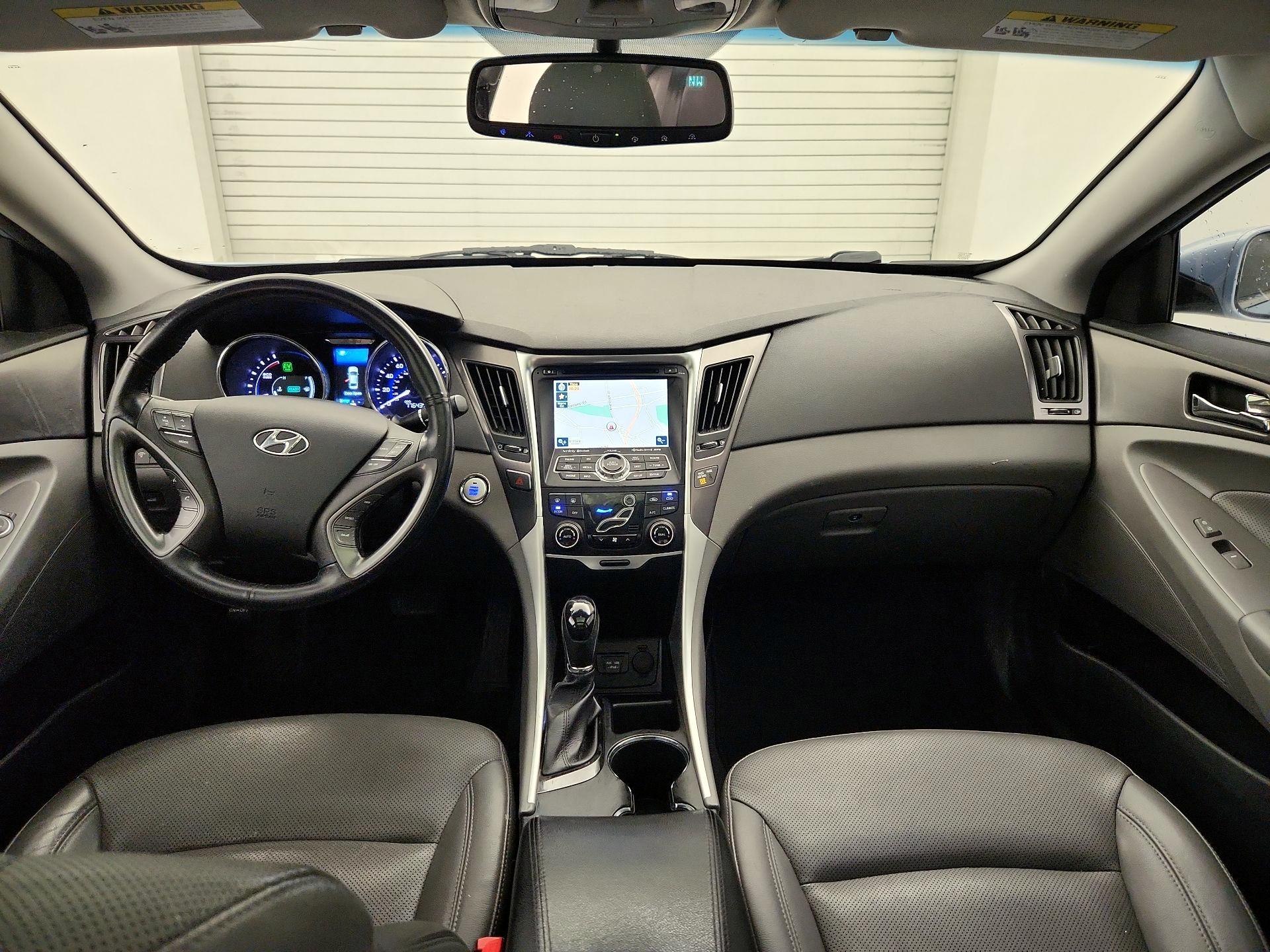 Thumbnail: 2015 Hyundai Sonata - 9