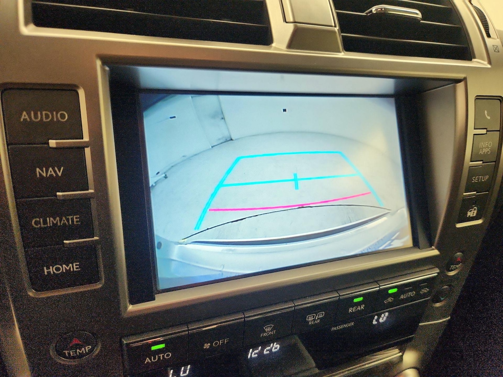 2017 Lexus GX Base - Photo 16