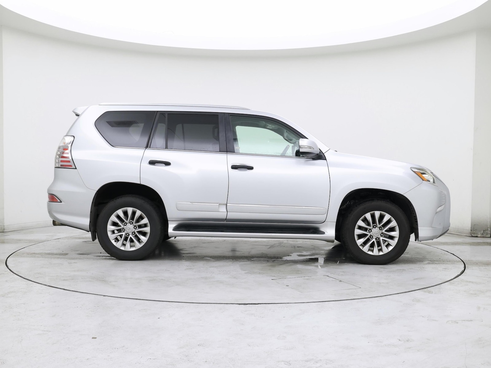 2017 Lexus GX Base - Photo 8