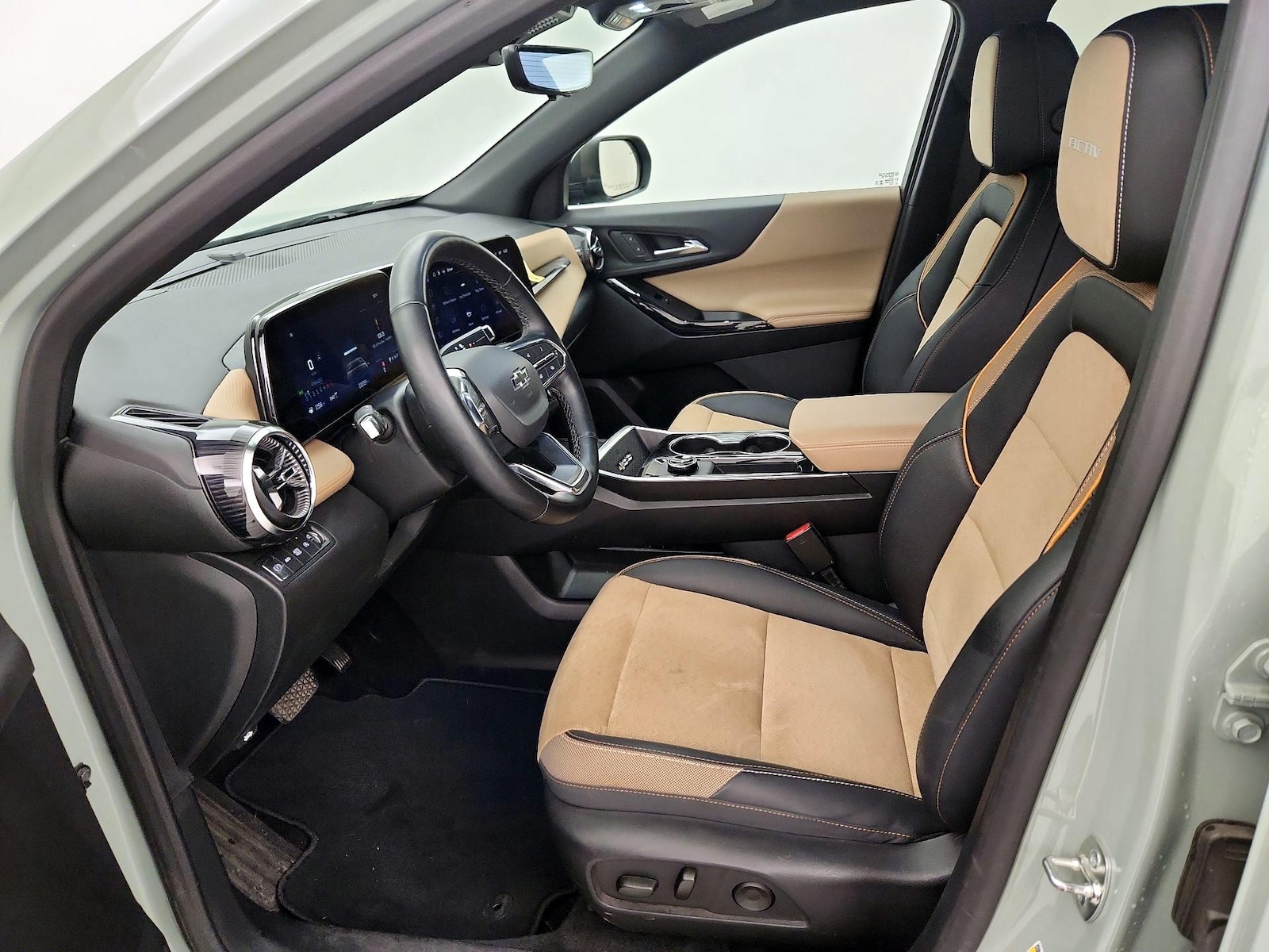 2025 Chevrolet Equinox ACTIV - Photo 12