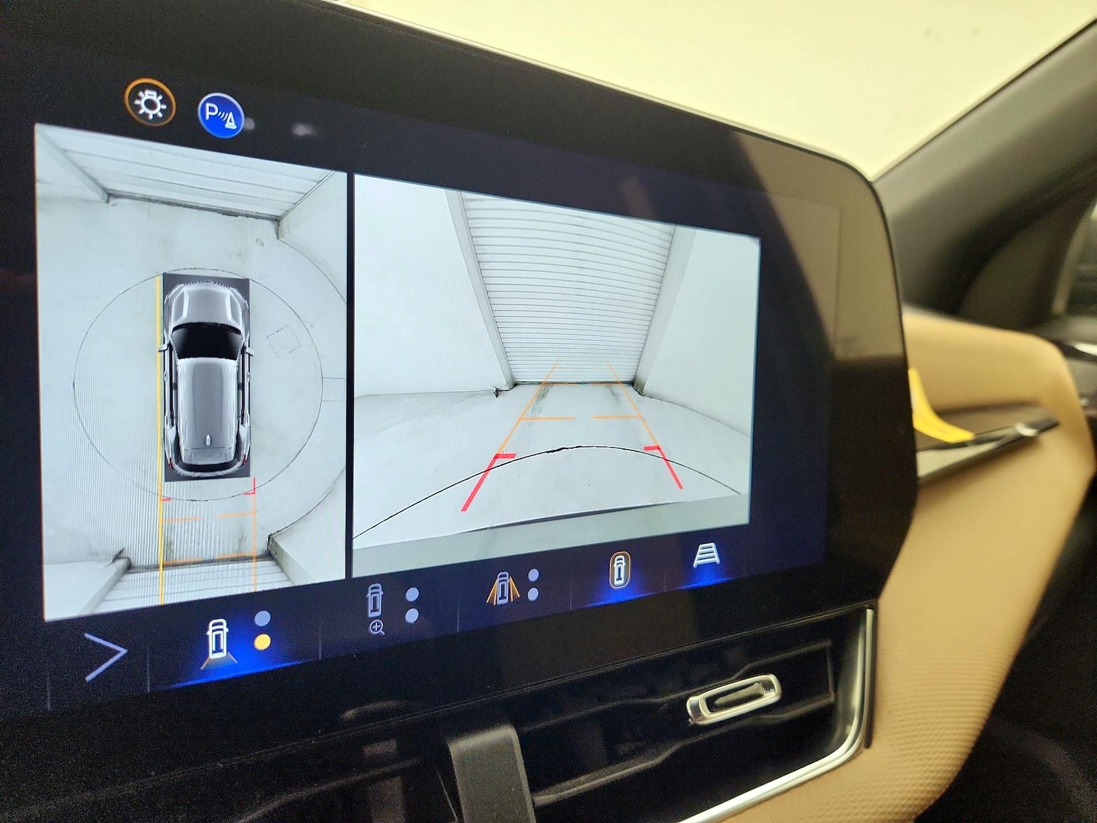 2025 Chevrolet Equinox ACTIV - Photo 16