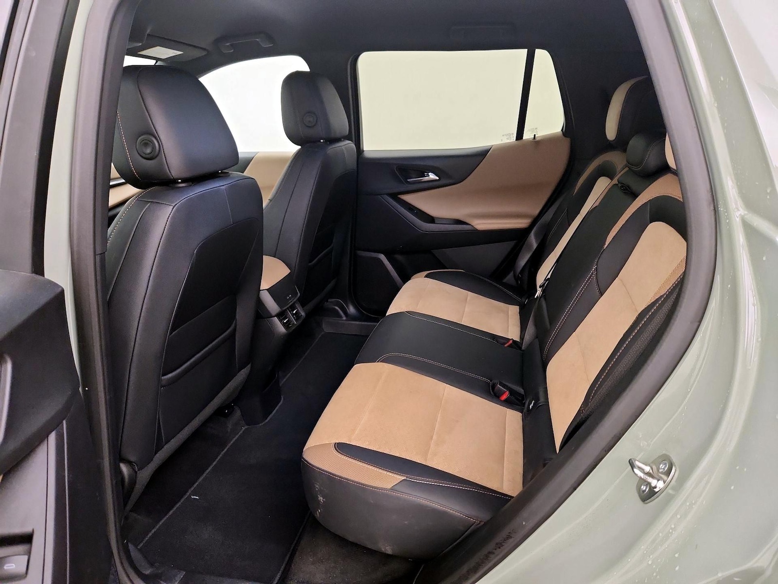 2025 Chevrolet Equinox ACTIV - Photo 21