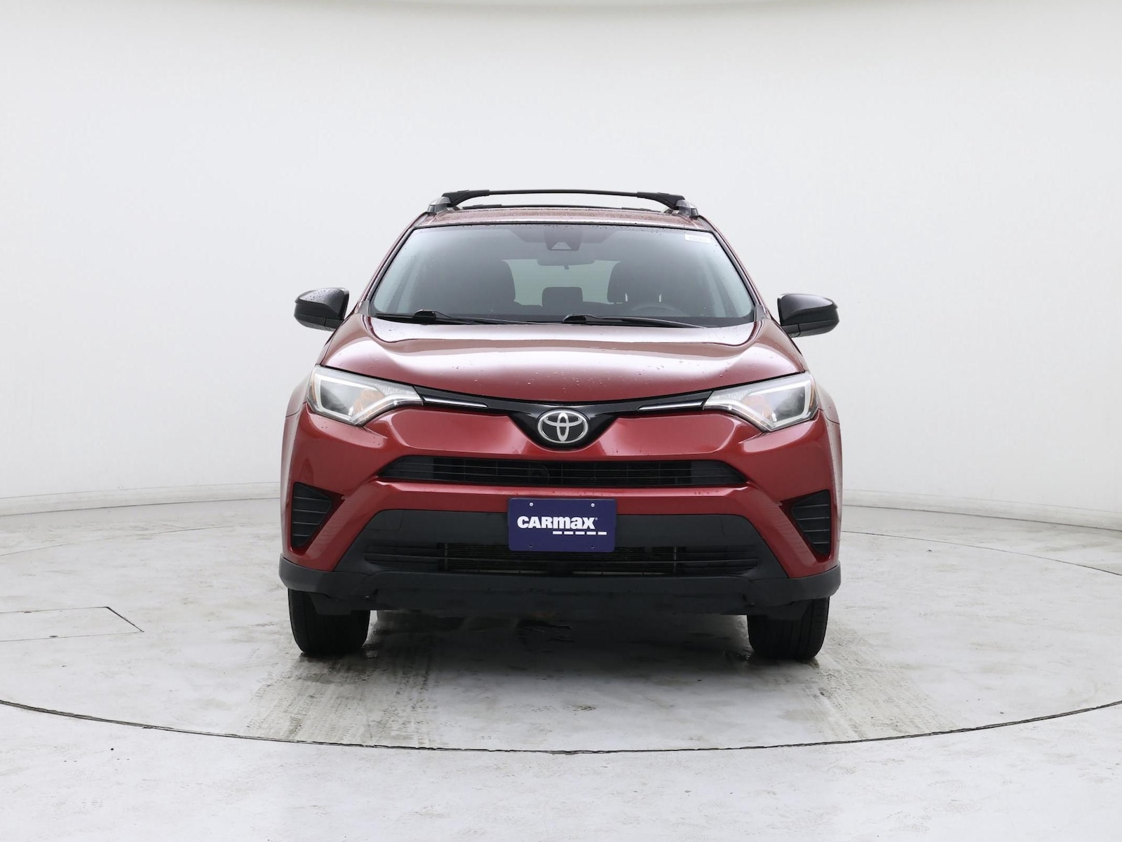 2018 Toyota RAV4 LE - Photo 6