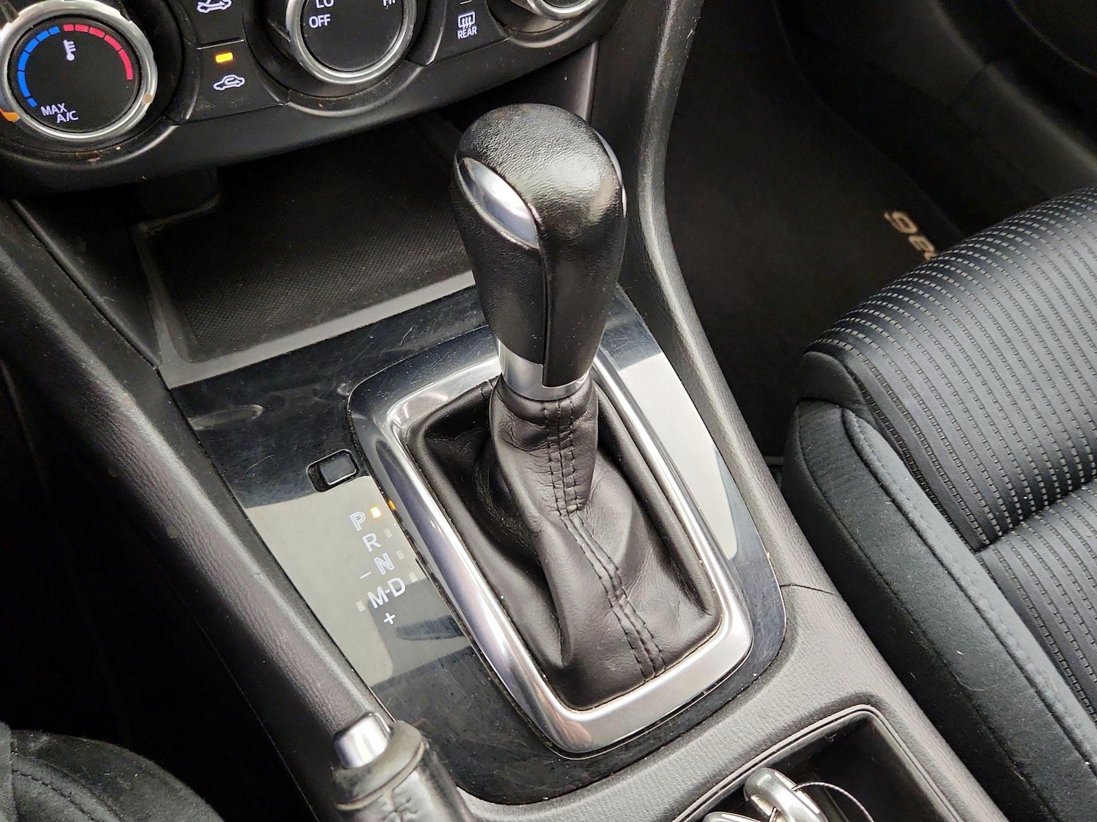 2015 Mazda MAZDA6 i Sport - Photo 18