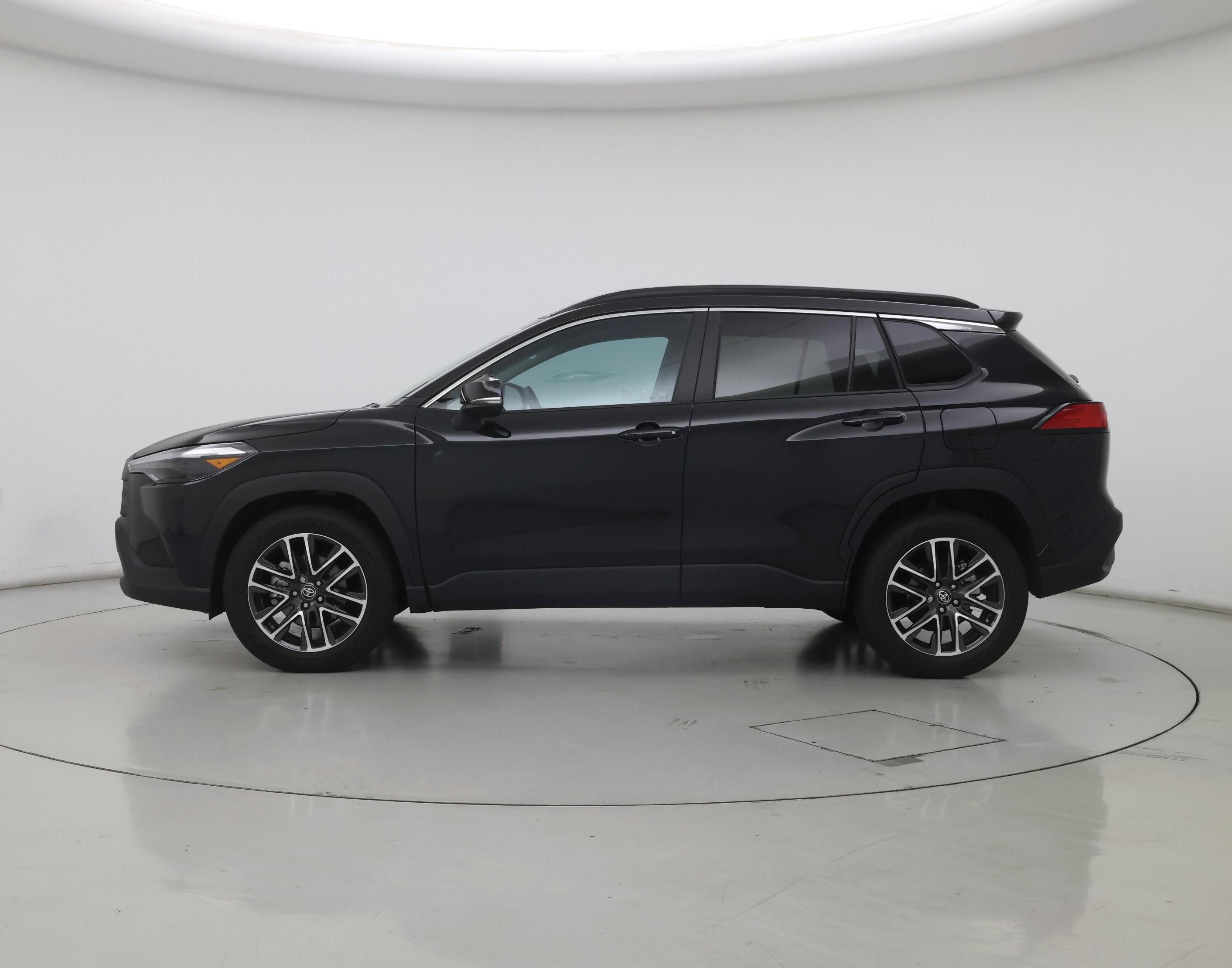 Thumbnail: 2026 Toyota Corolla Cross - 3