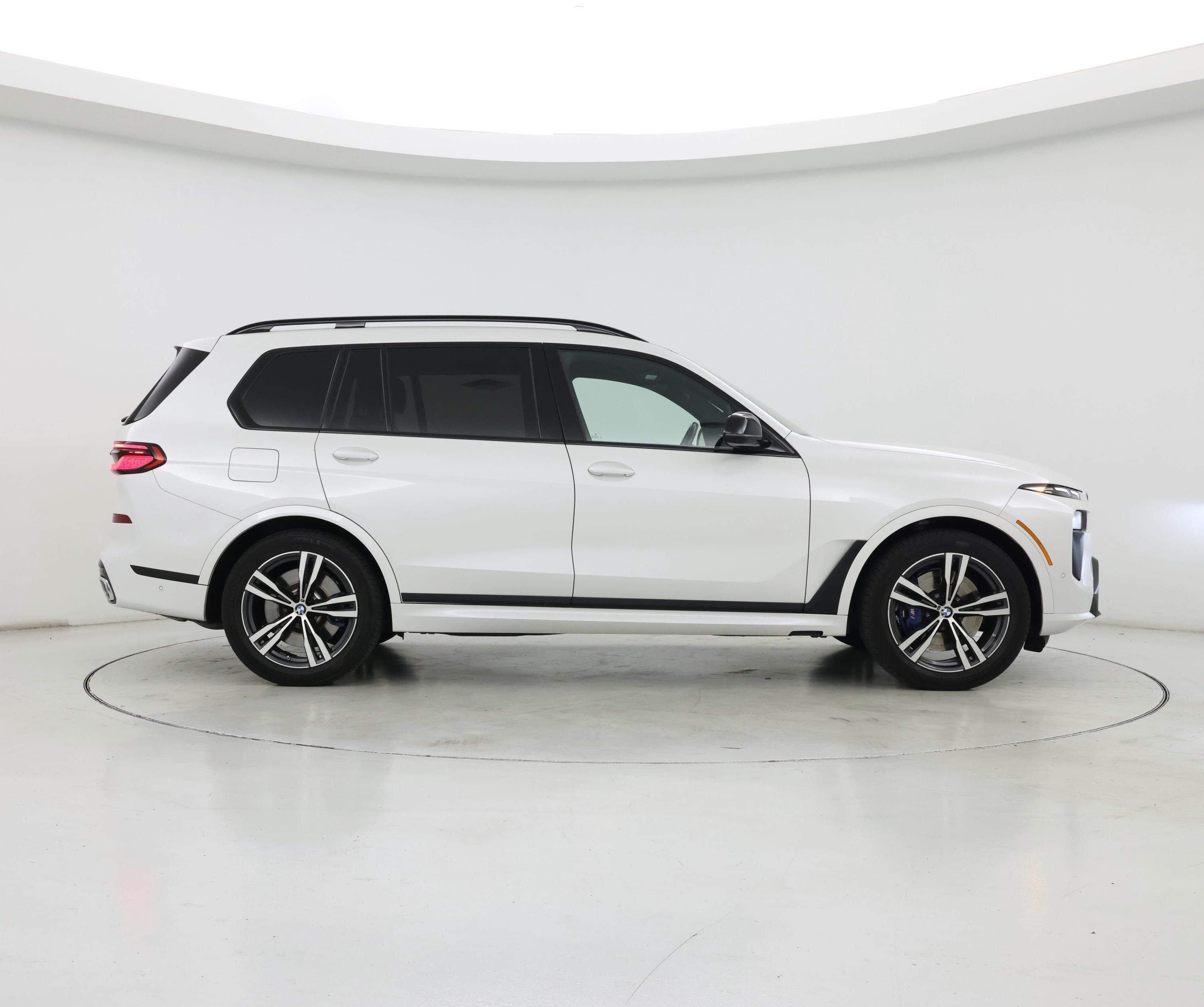 Thumbnail: 2024 BMW X7 - 7