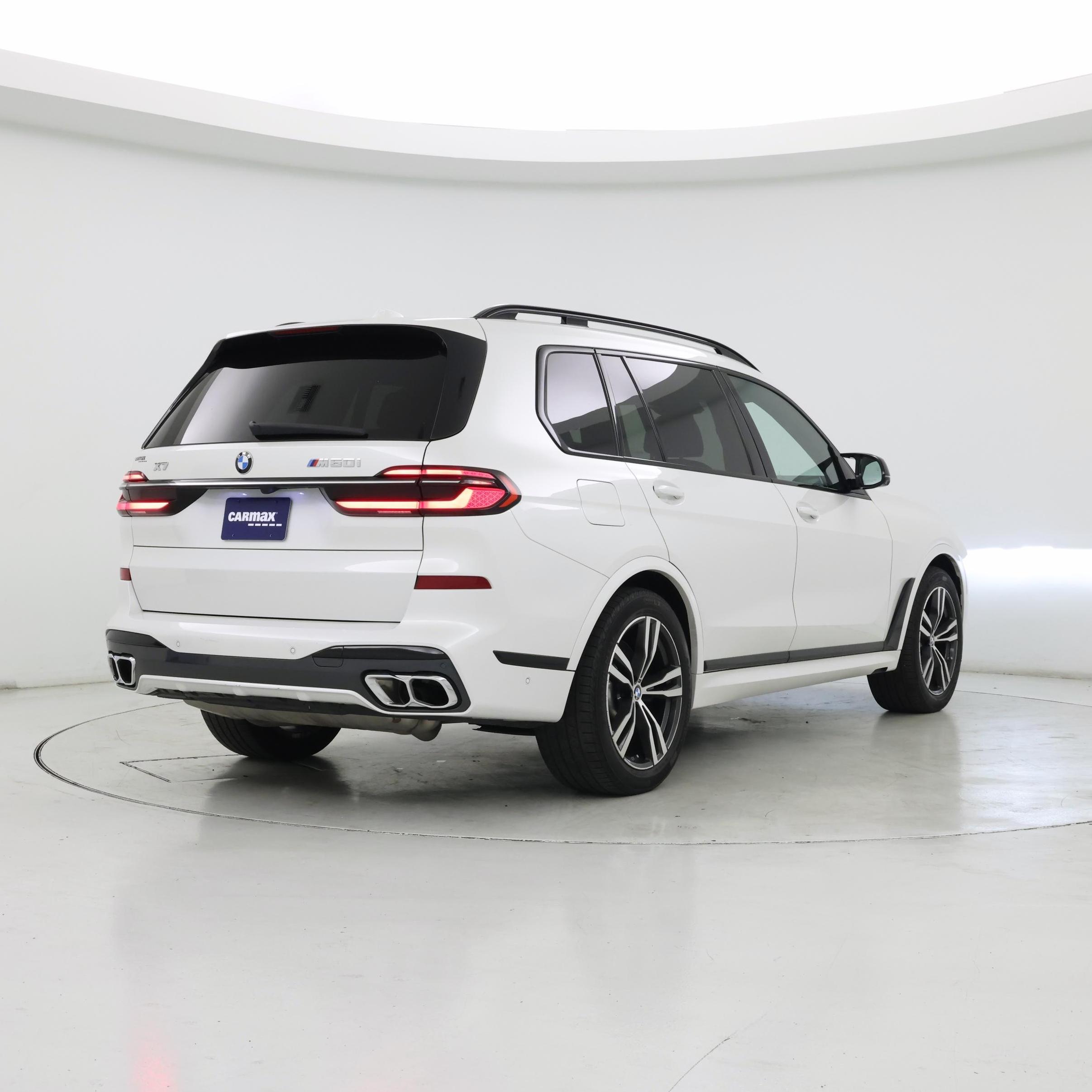 Thumbnail: 2024 BMW X7 - 8