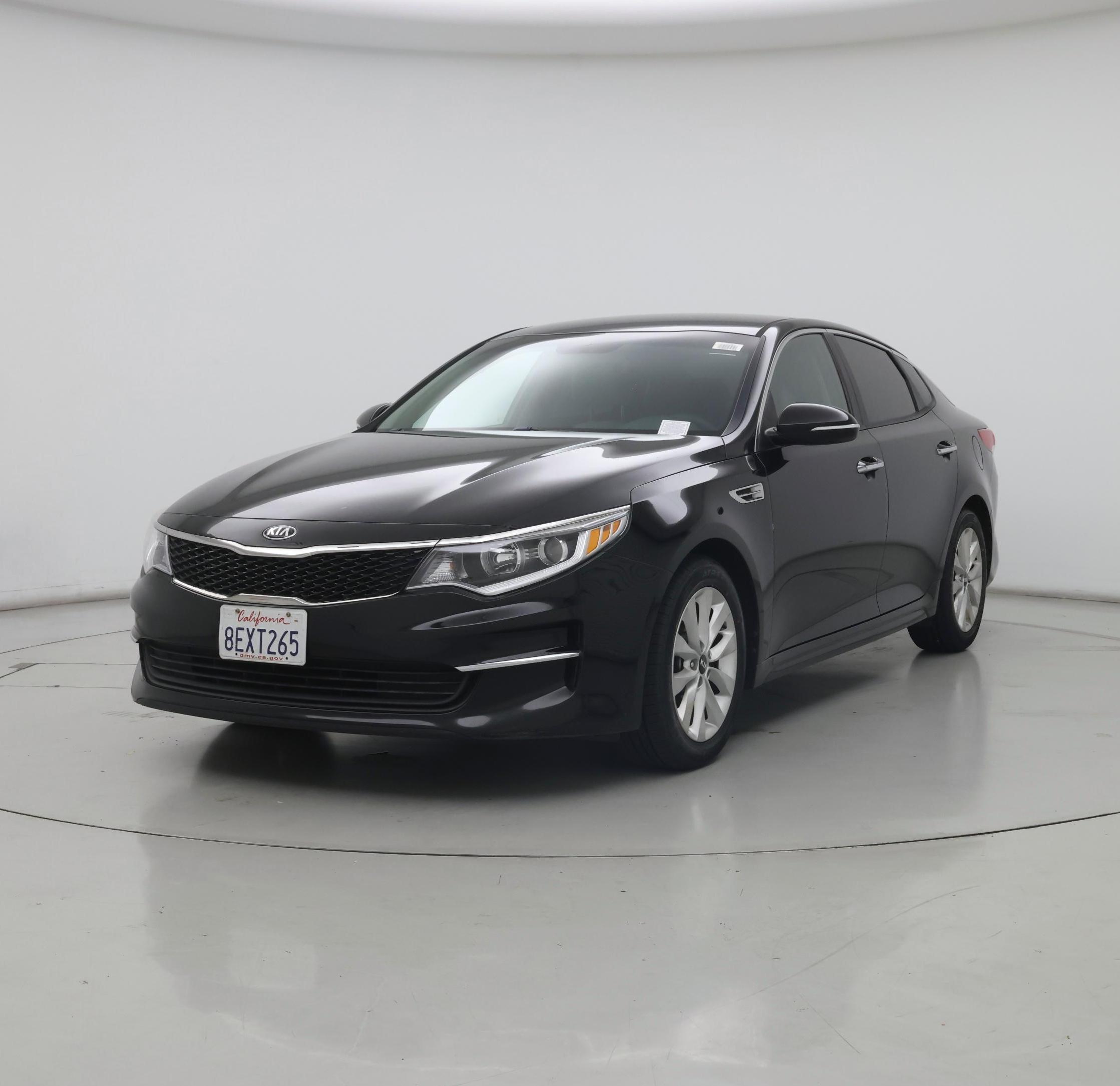 Thumbnail: 2018 Kia Optima - 4