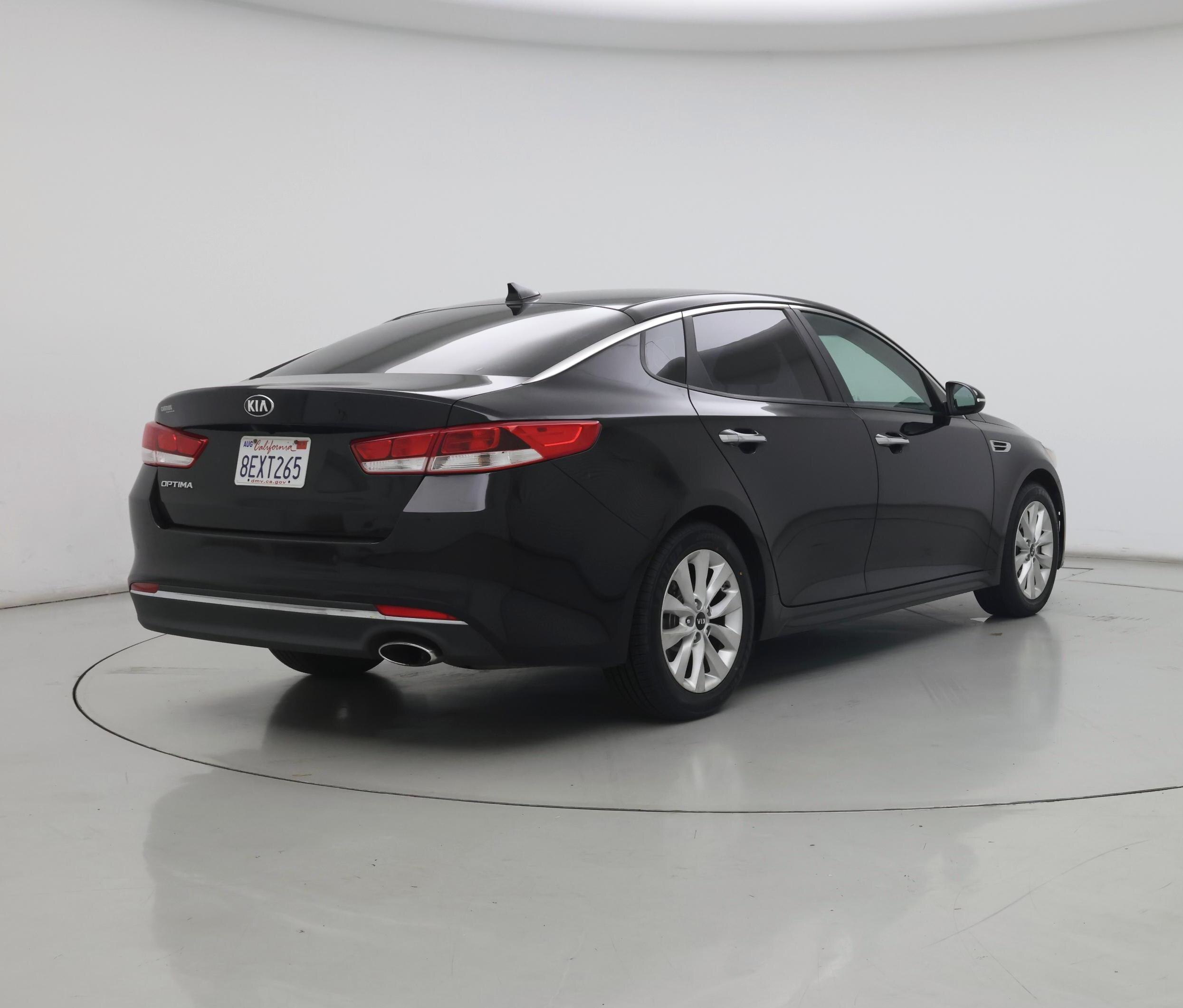 Thumbnail: 2018 Kia Optima - 8