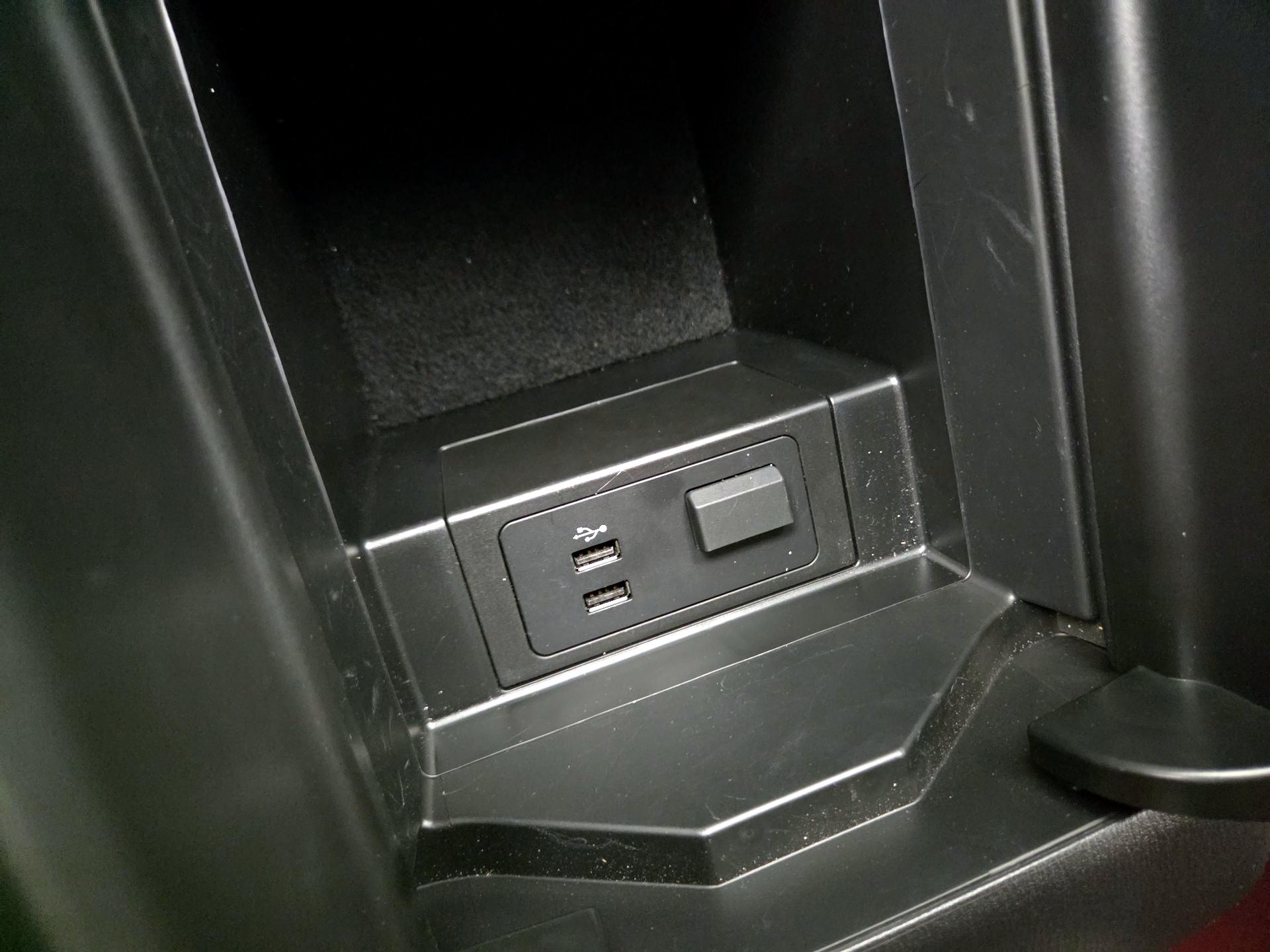 Thumbnail: 2023 Mazda CX-9 - 18