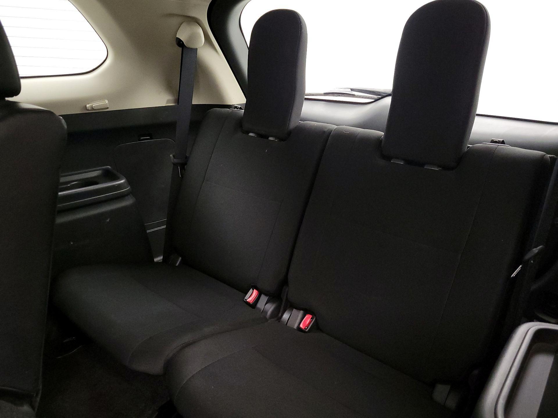 Thumbnail: 2015 Mitsubishi Outlander - 20