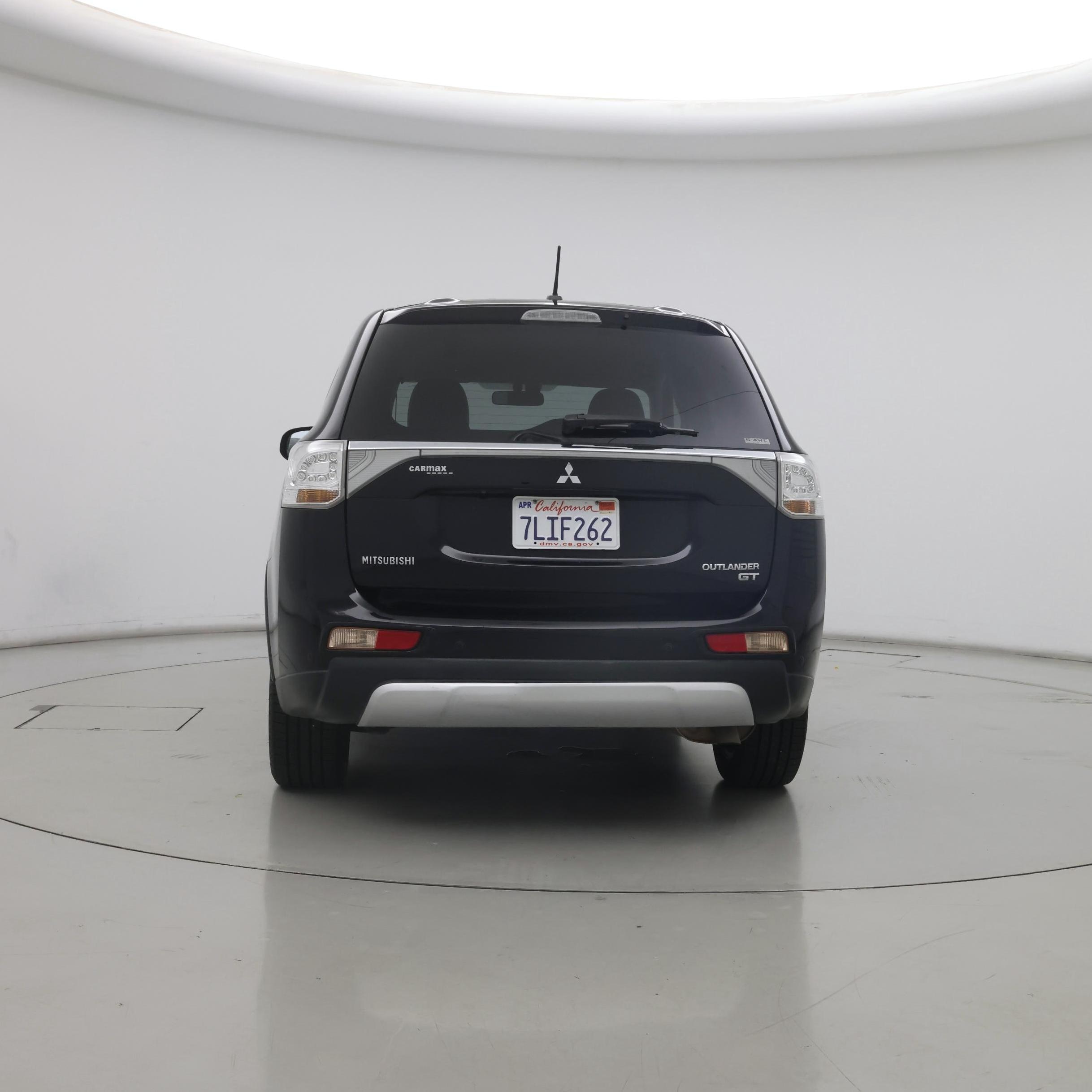 Thumbnail: 2015 Mitsubishi Outlander - 6