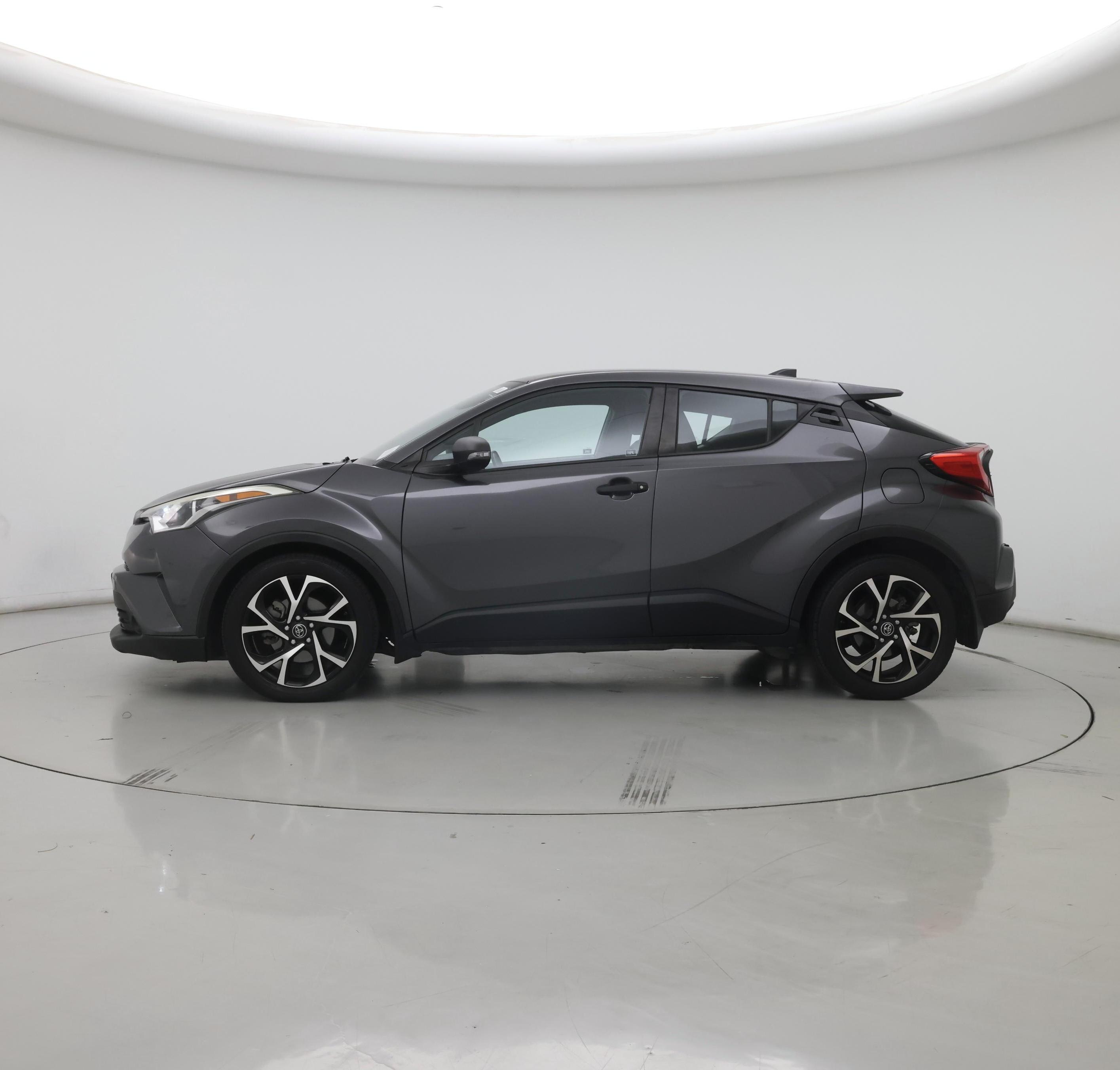 Thumbnail: 2018 Toyota C-HR - 3