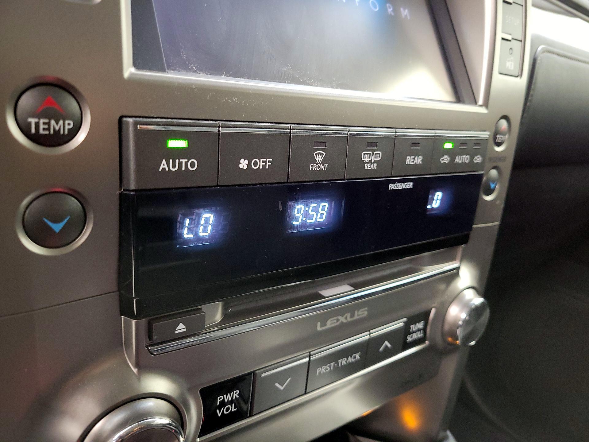 Thumbnail: 2015 Lexus GX - 17