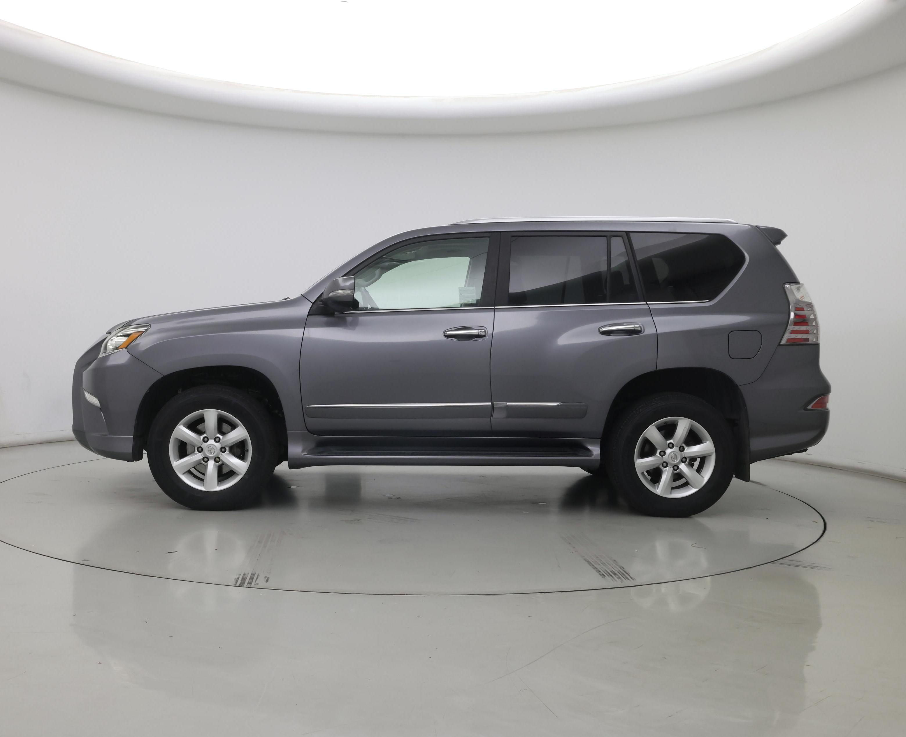 Thumbnail: 2015 Lexus GX - 3
