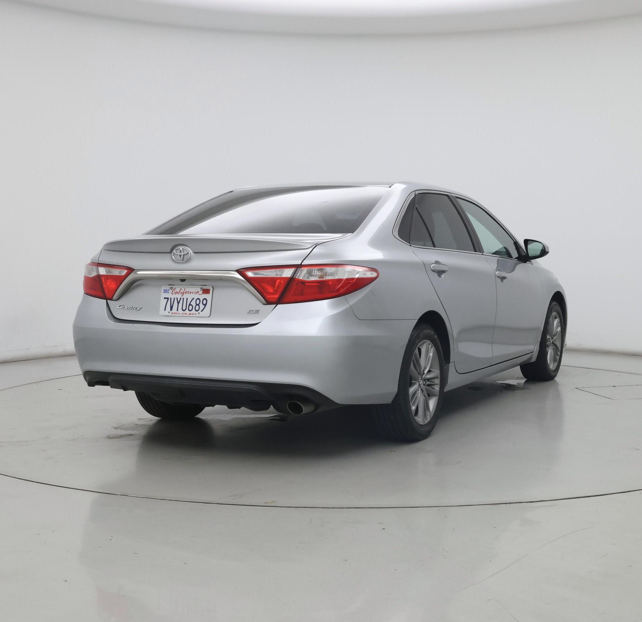Thumbnail: 2017 Toyota Camry - 8