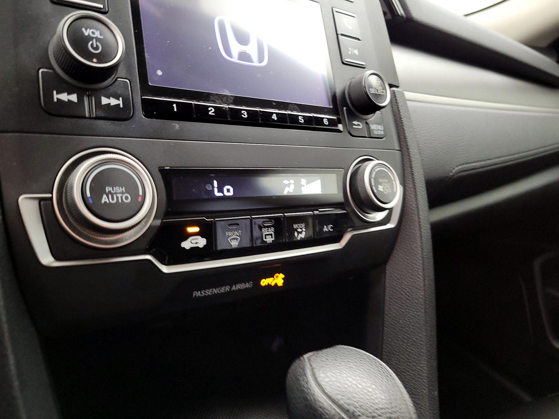 Thumbnail: 2017 Honda Civic - 16