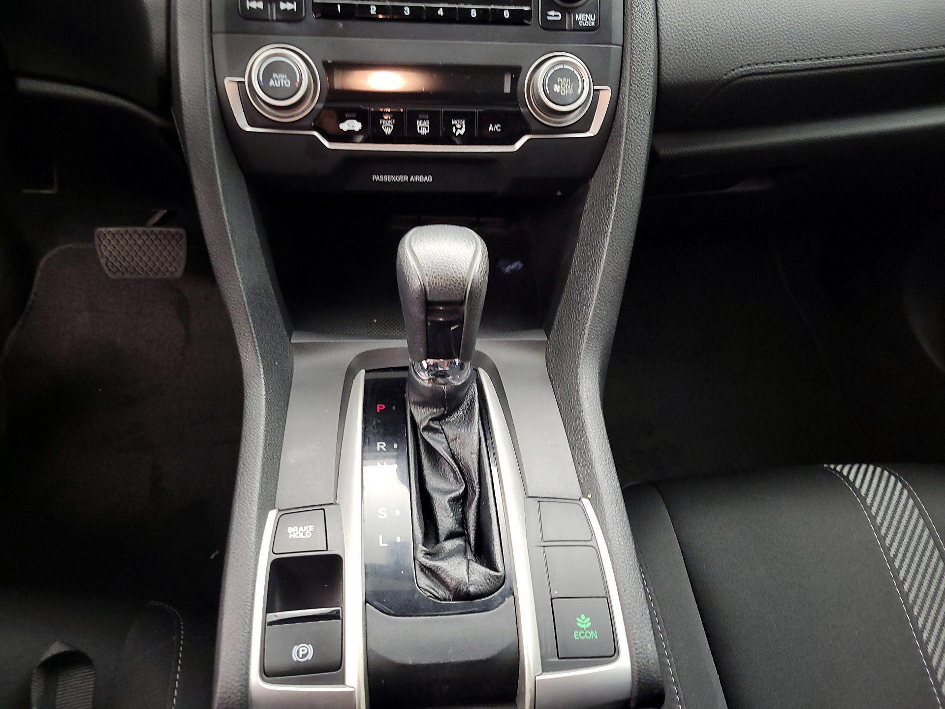 Thumbnail: 2017 Honda Civic - 17