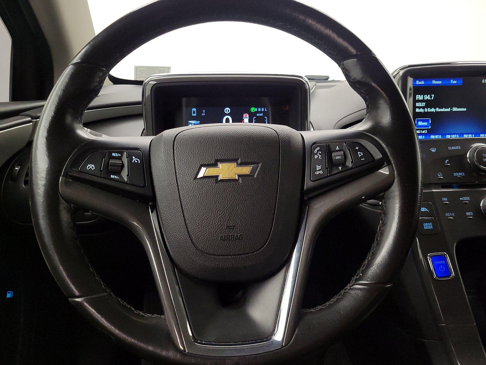 Thumbnail: 2015 Chevrolet Volt - 10