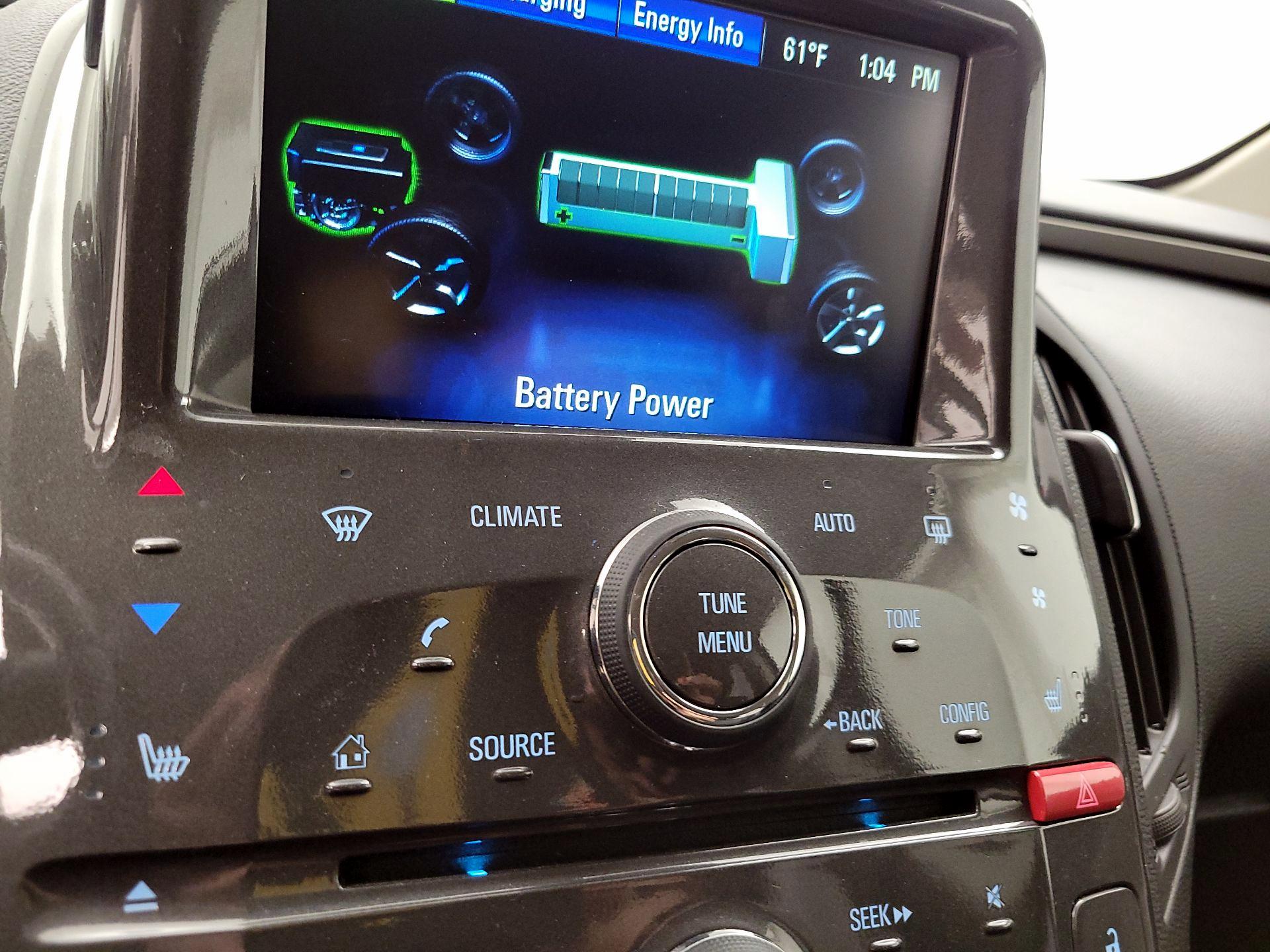 Thumbnail: 2015 Chevrolet Volt - 16