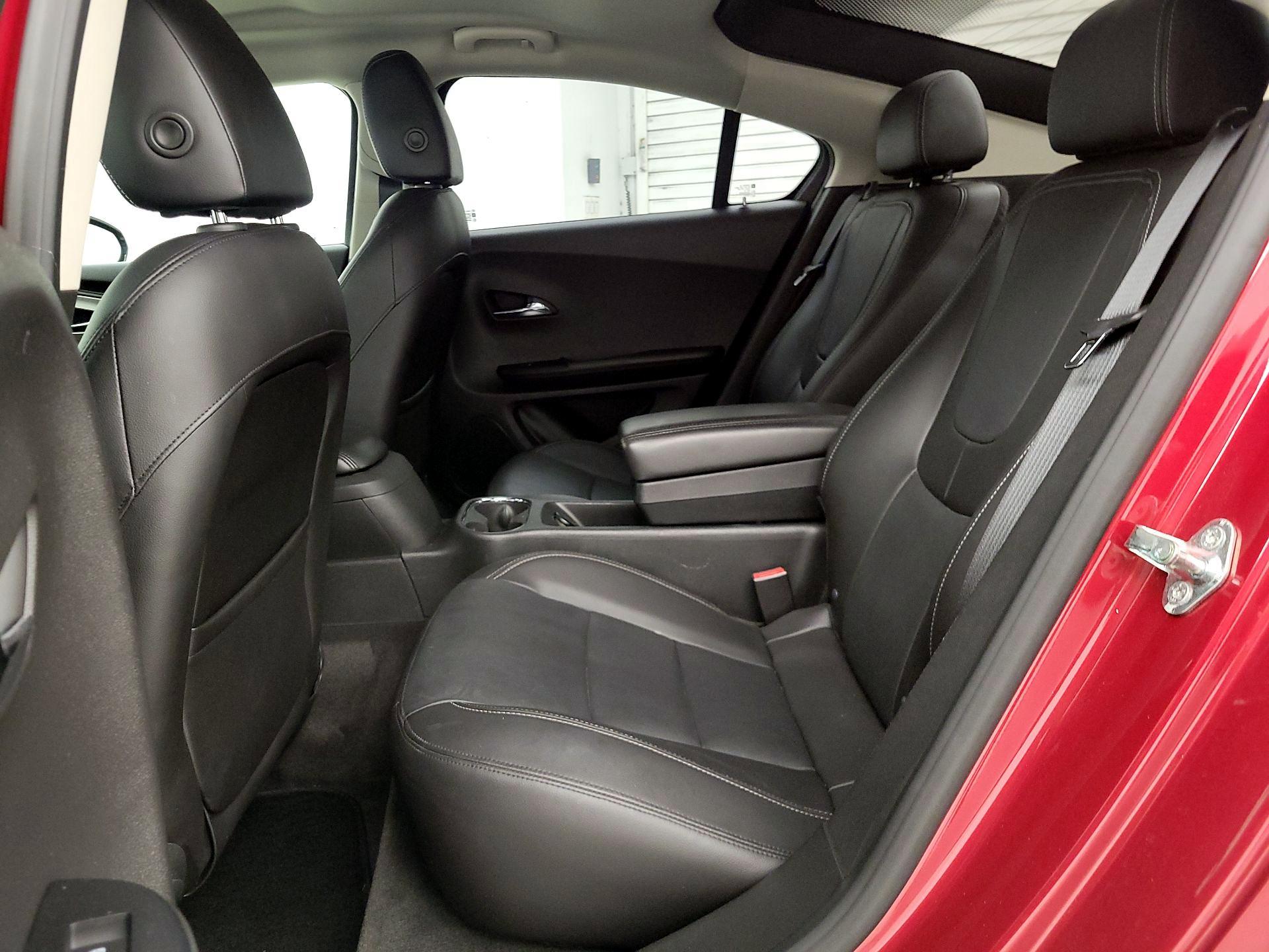 Thumbnail: 2015 Chevrolet Volt - 19