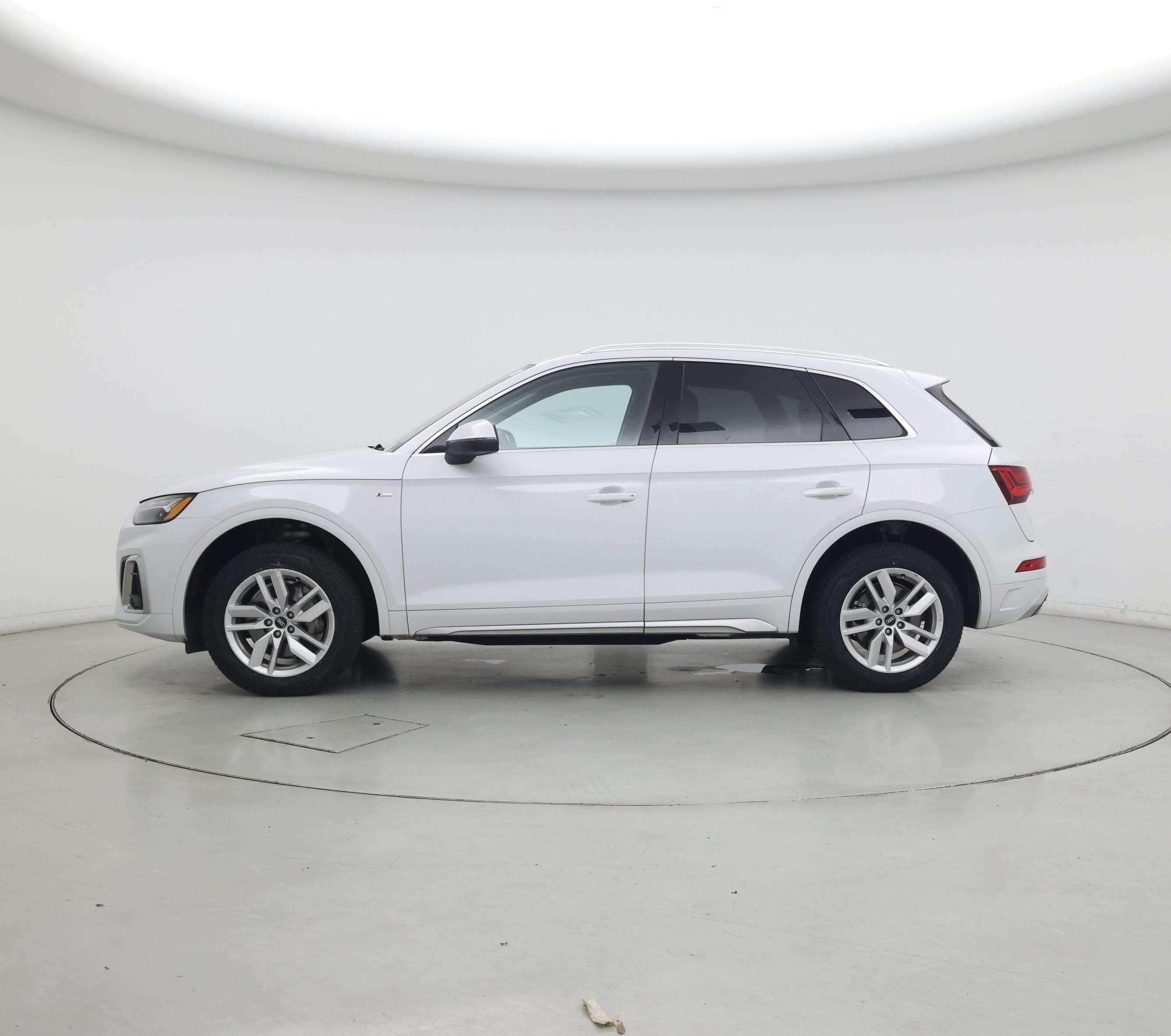 Thumbnail: 2022 Audi Q5 - 3