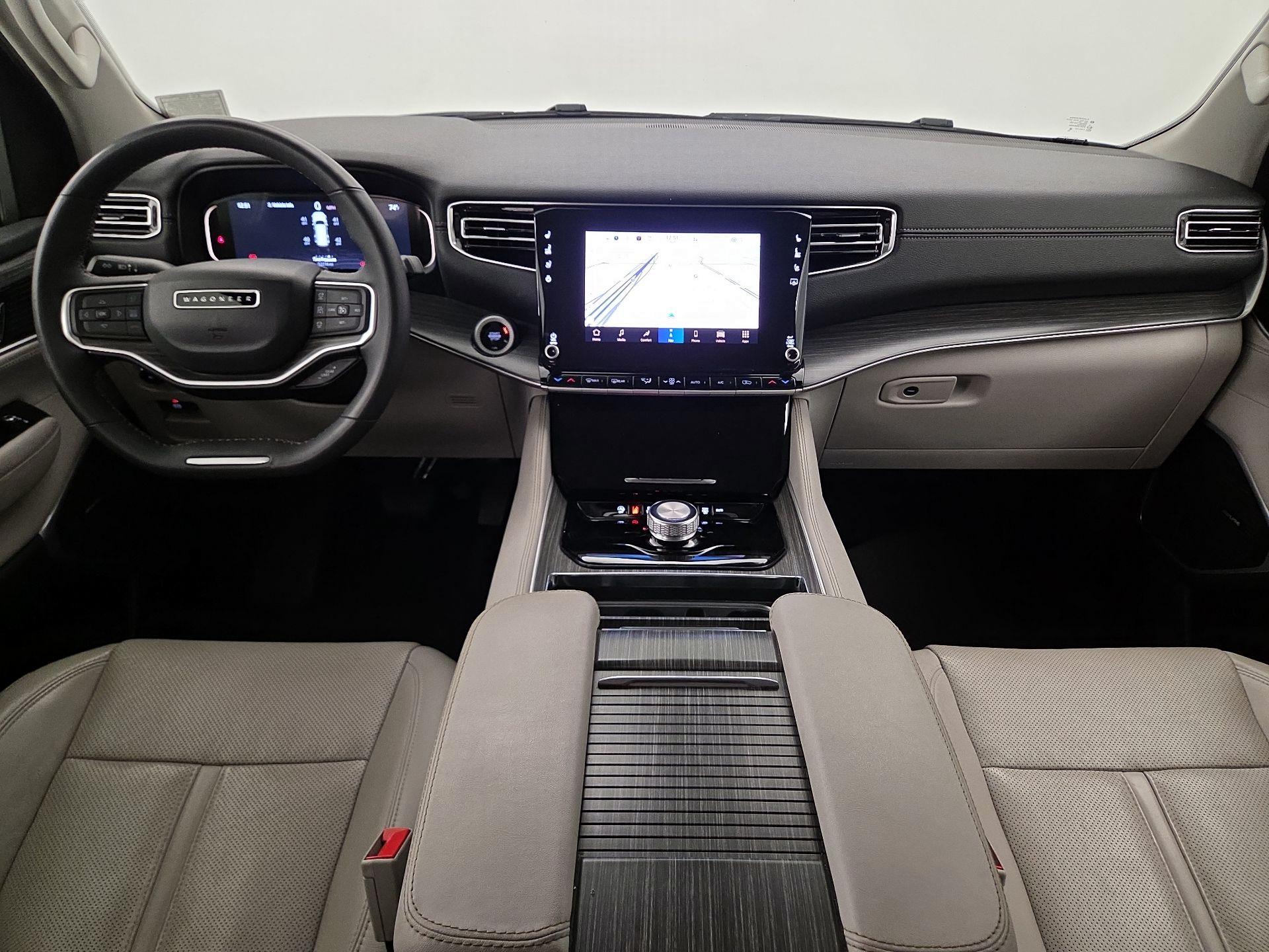 Thumbnail: 2024 Jeep Wagoneer - 9
