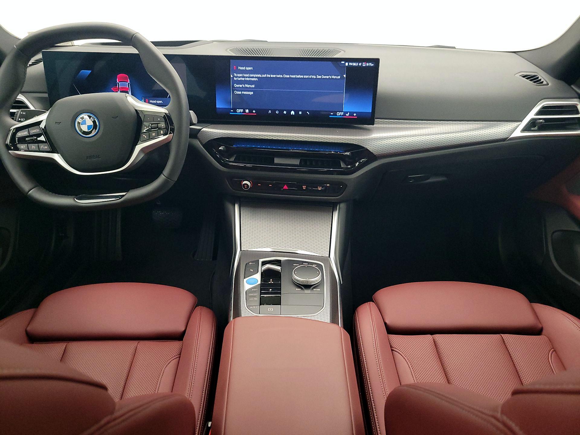 Thumbnail: 2025 BMW i4 - 9