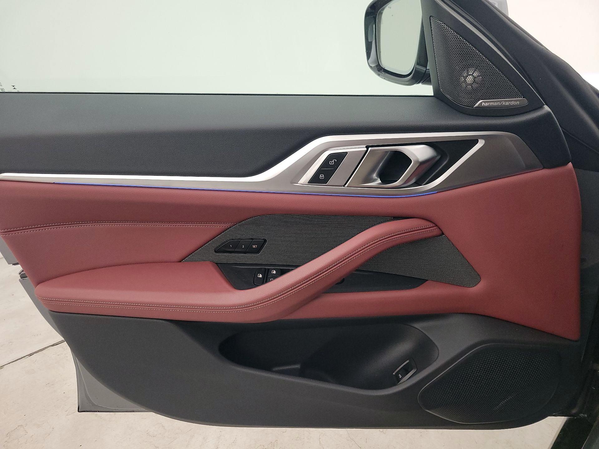 Thumbnail: 2025 BMW i4 - 12