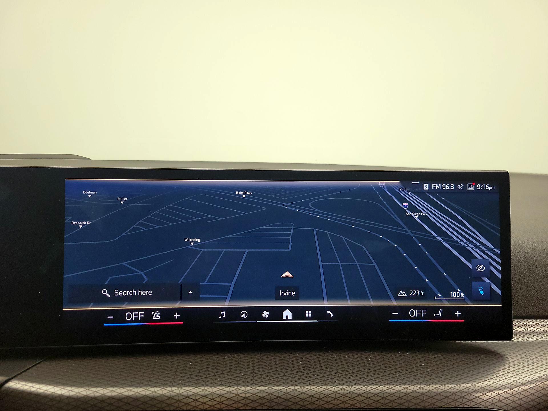 Thumbnail: 2025 BMW i4 - 14