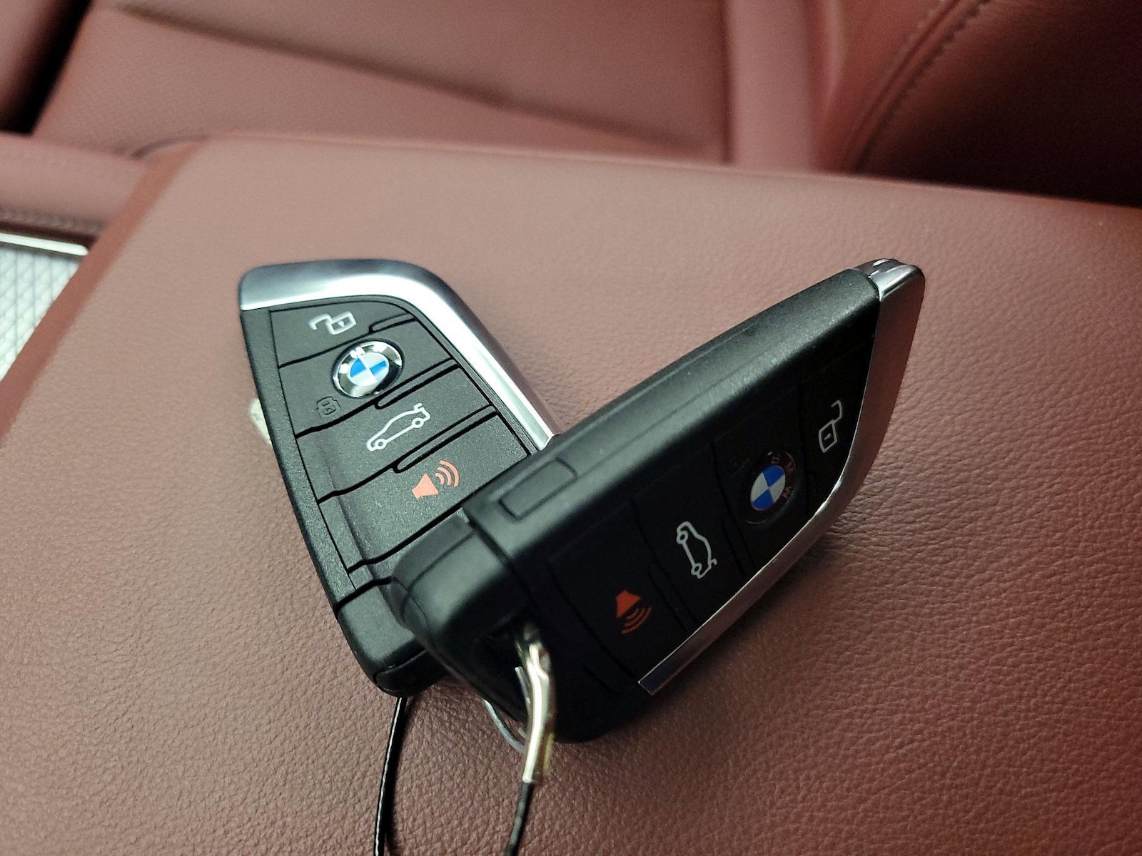 2025 BMW i4 40 - Photo 25