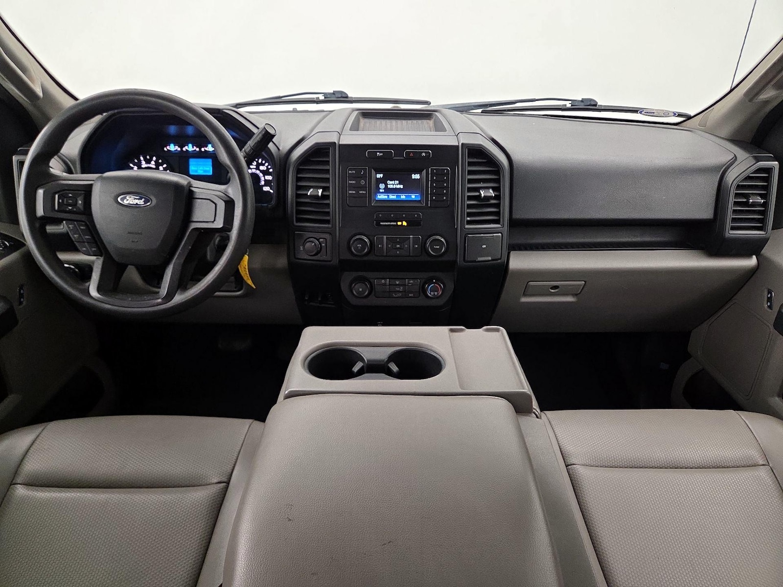 2018 Ford F-150 XL - Photo 10