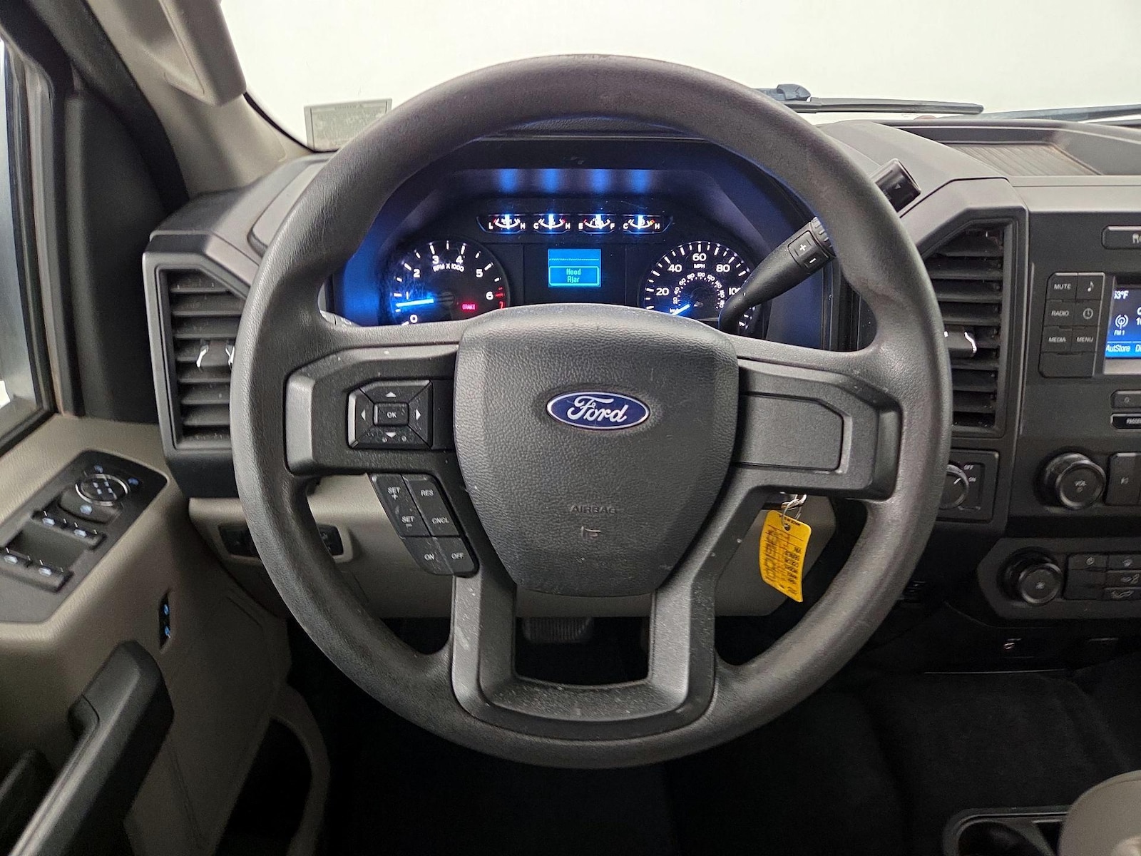 2018 Ford F-150 XL - Photo 11