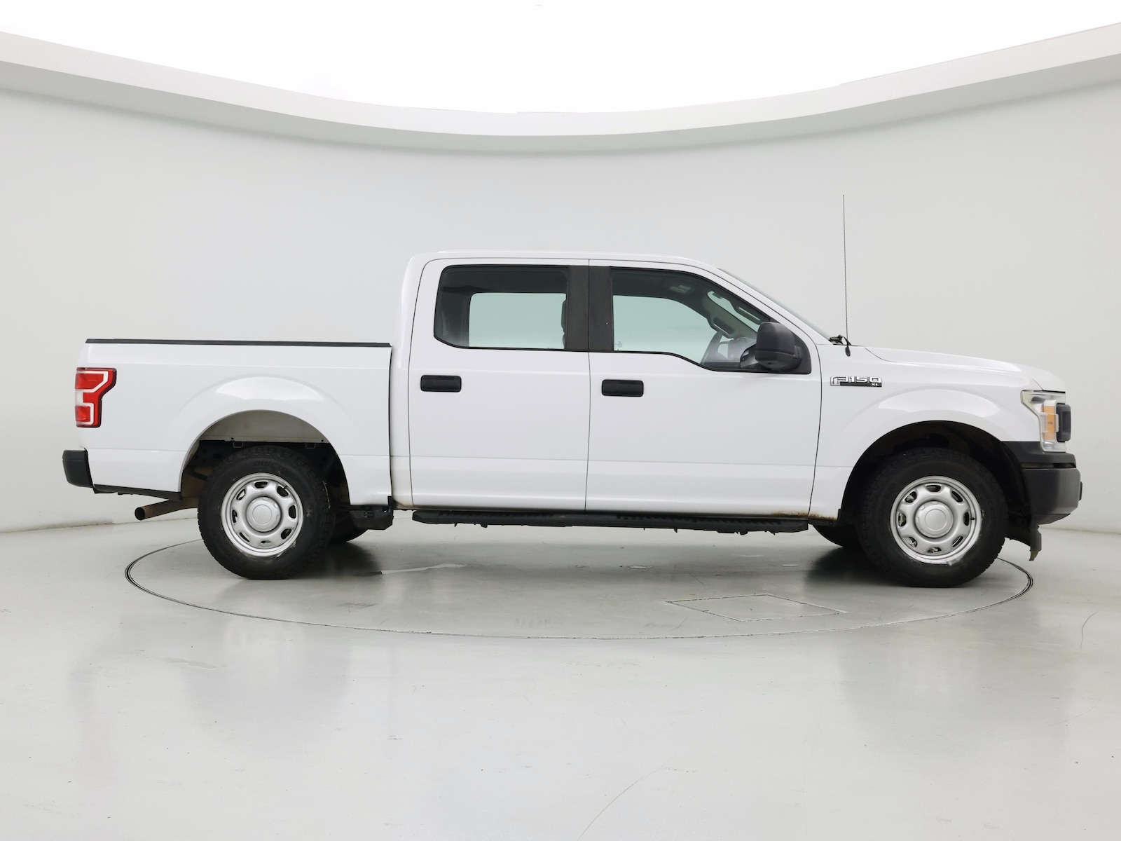 2018 Ford F-150 XL - Photo 8